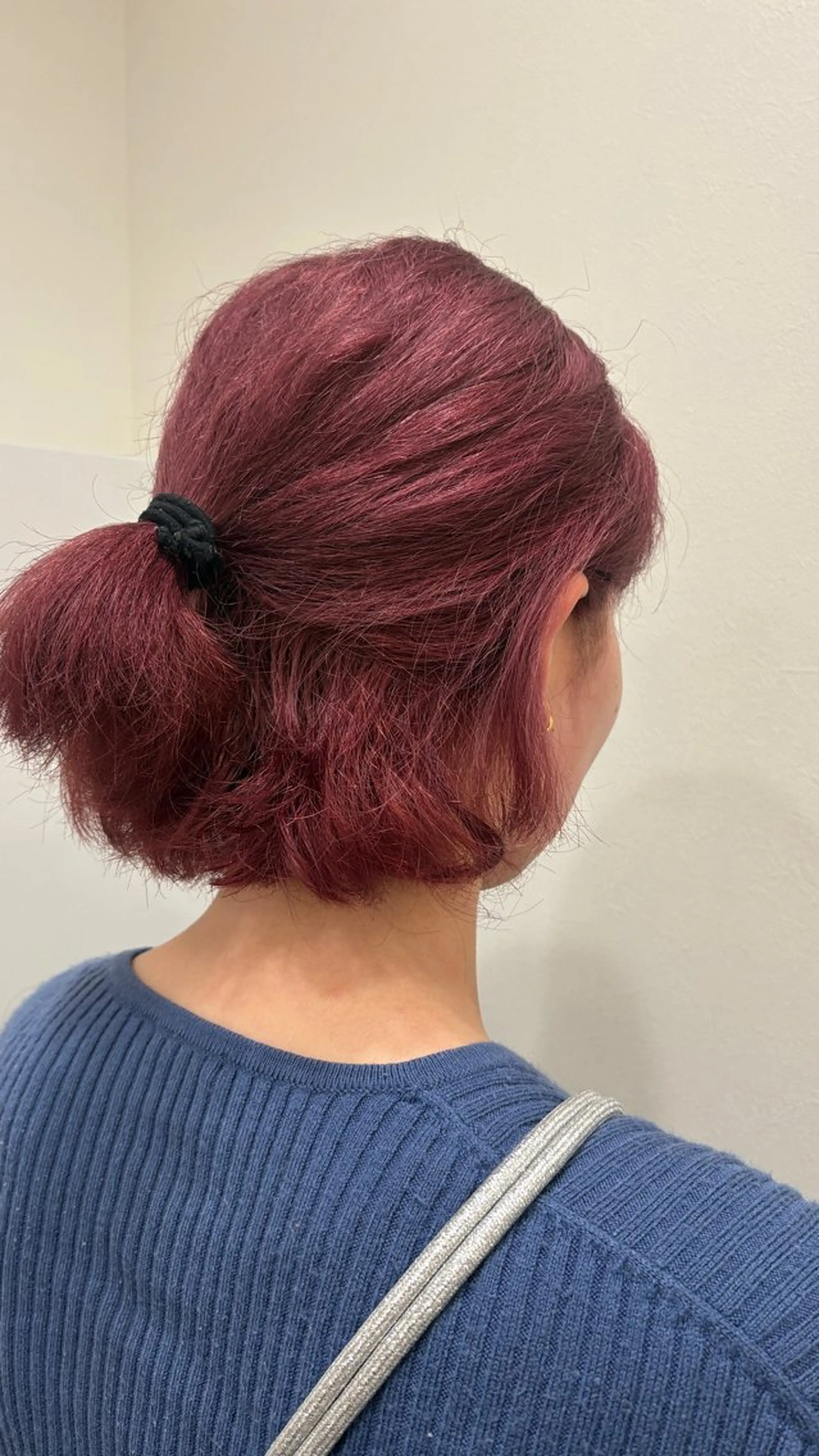 ミディアム ツヅキ マスミのヘアスタイル
