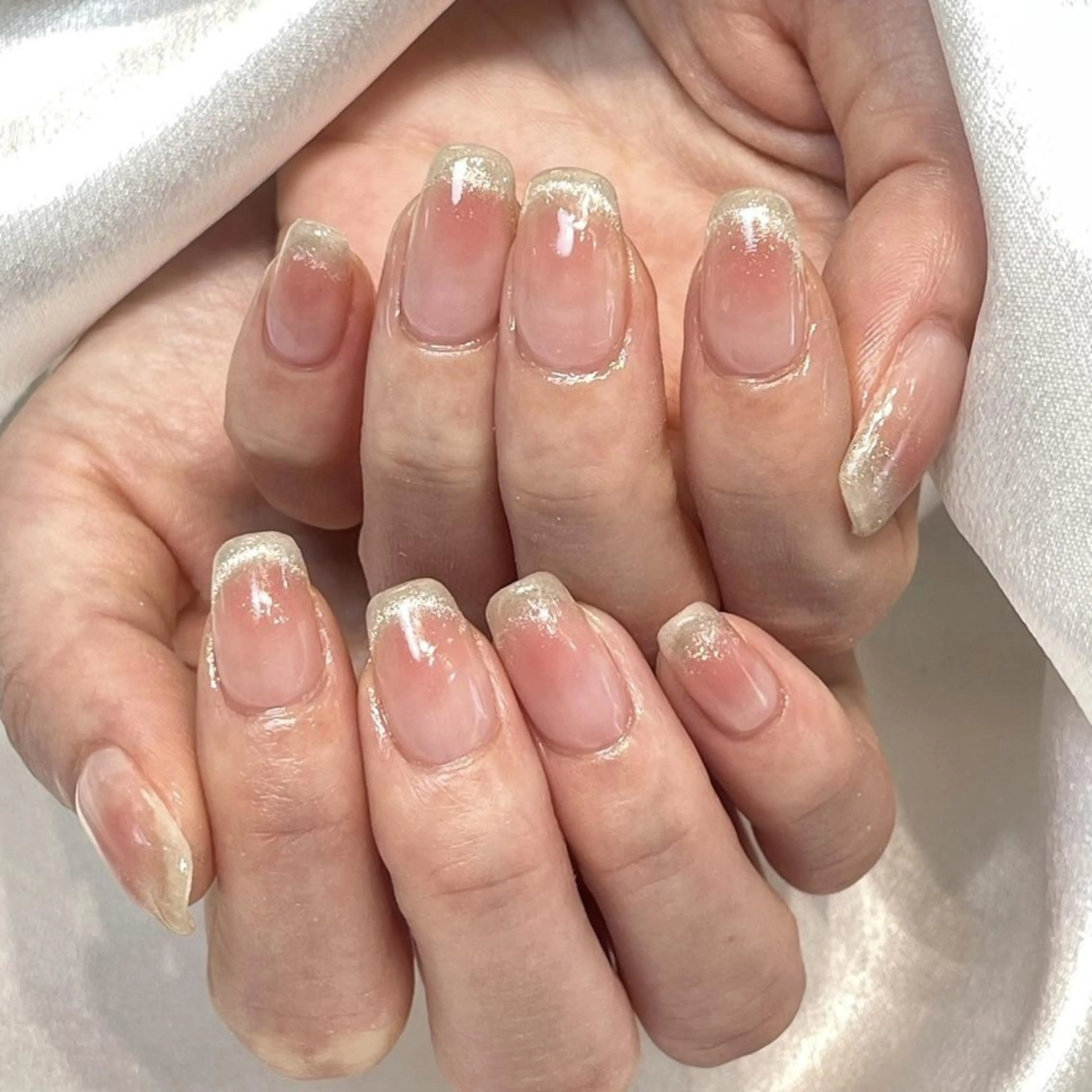 ネイル RAFFINE 月🦋🩵のネイルデザイン