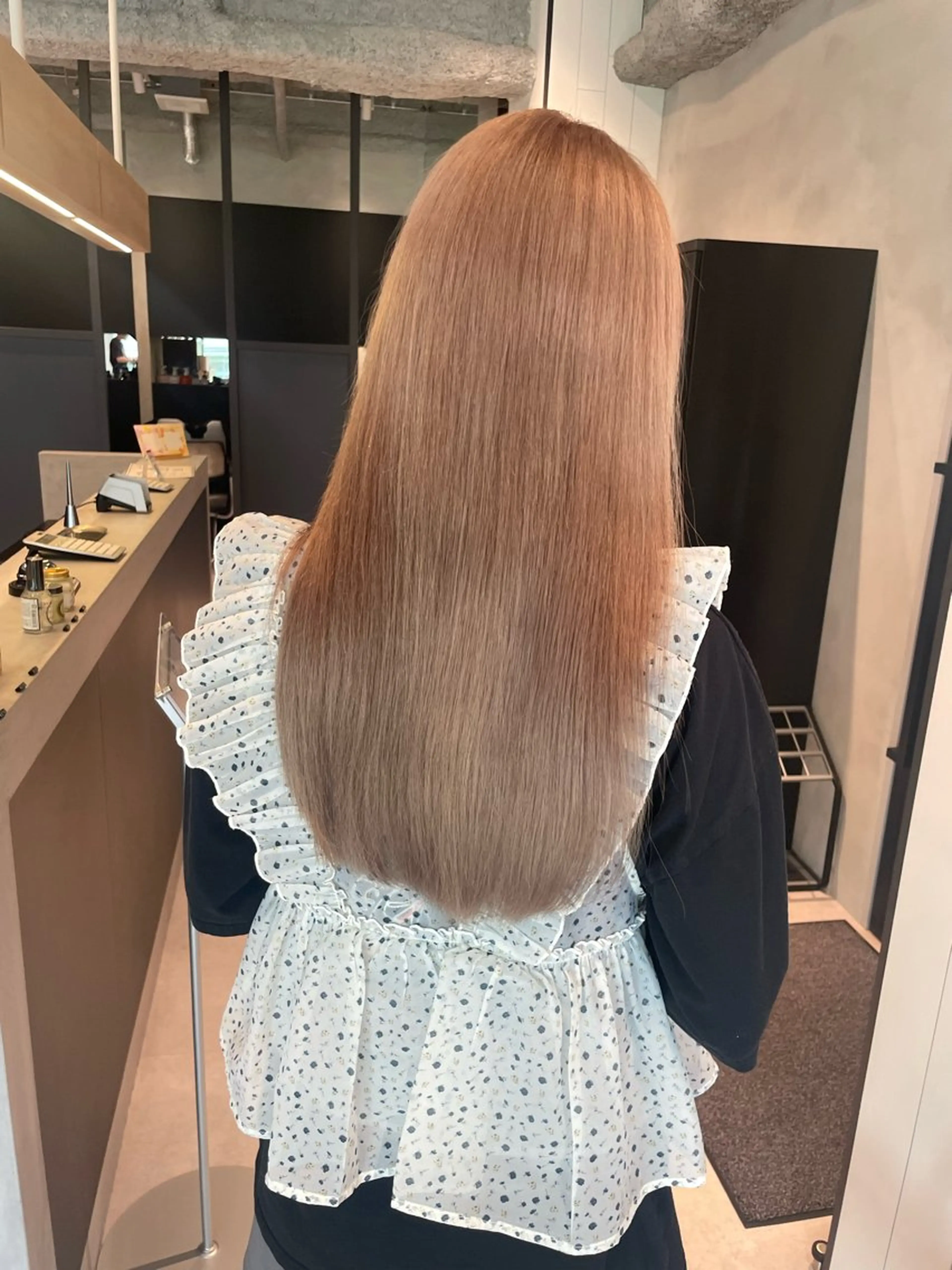 セミロング 冨岡 祐太郎✂️のヘアスタイル