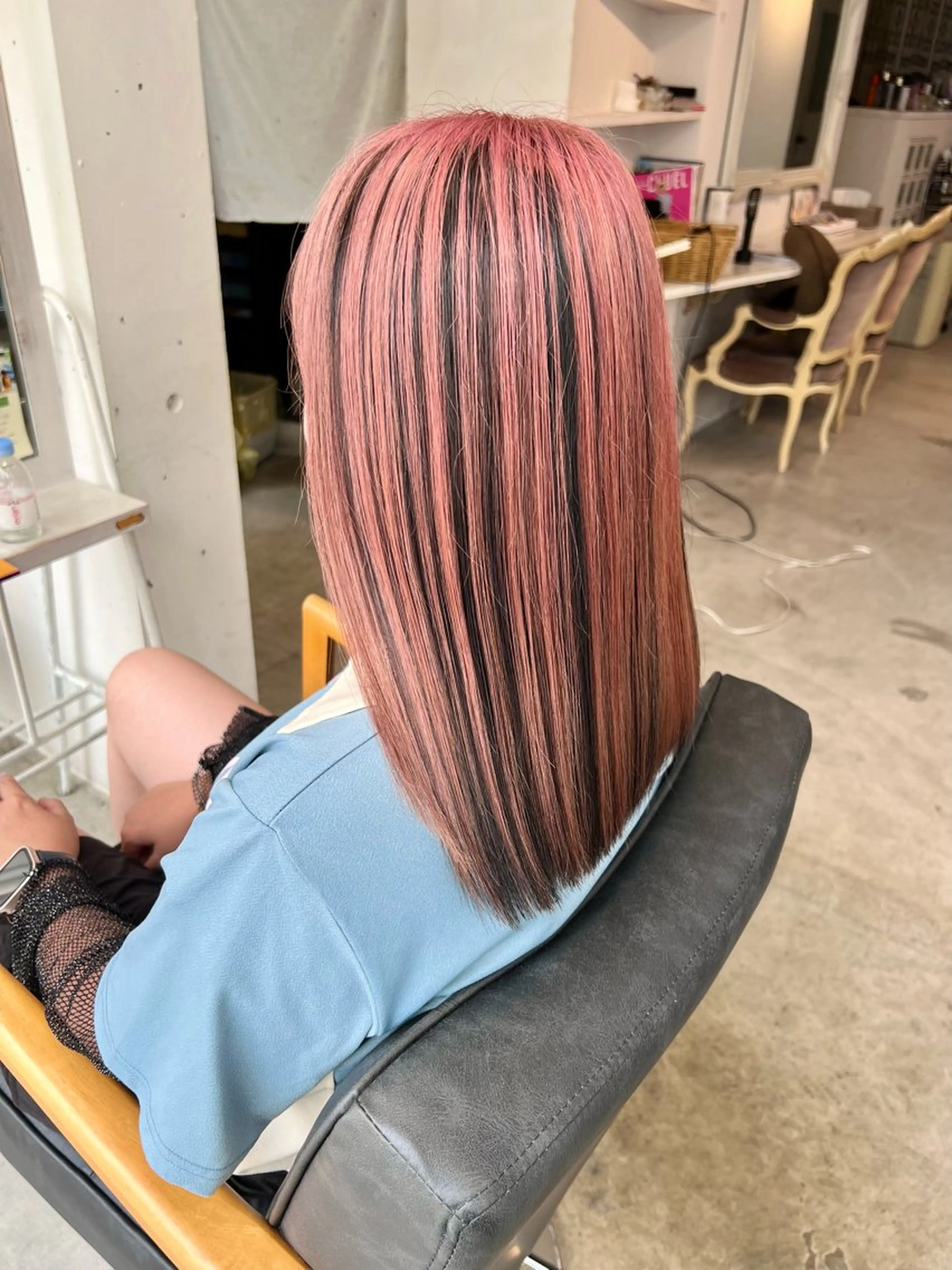 ミディアム カラー ブリーチ ピンクカラー ヘアカラー トリートメント タカハシ ハヤトのヘアスタイル