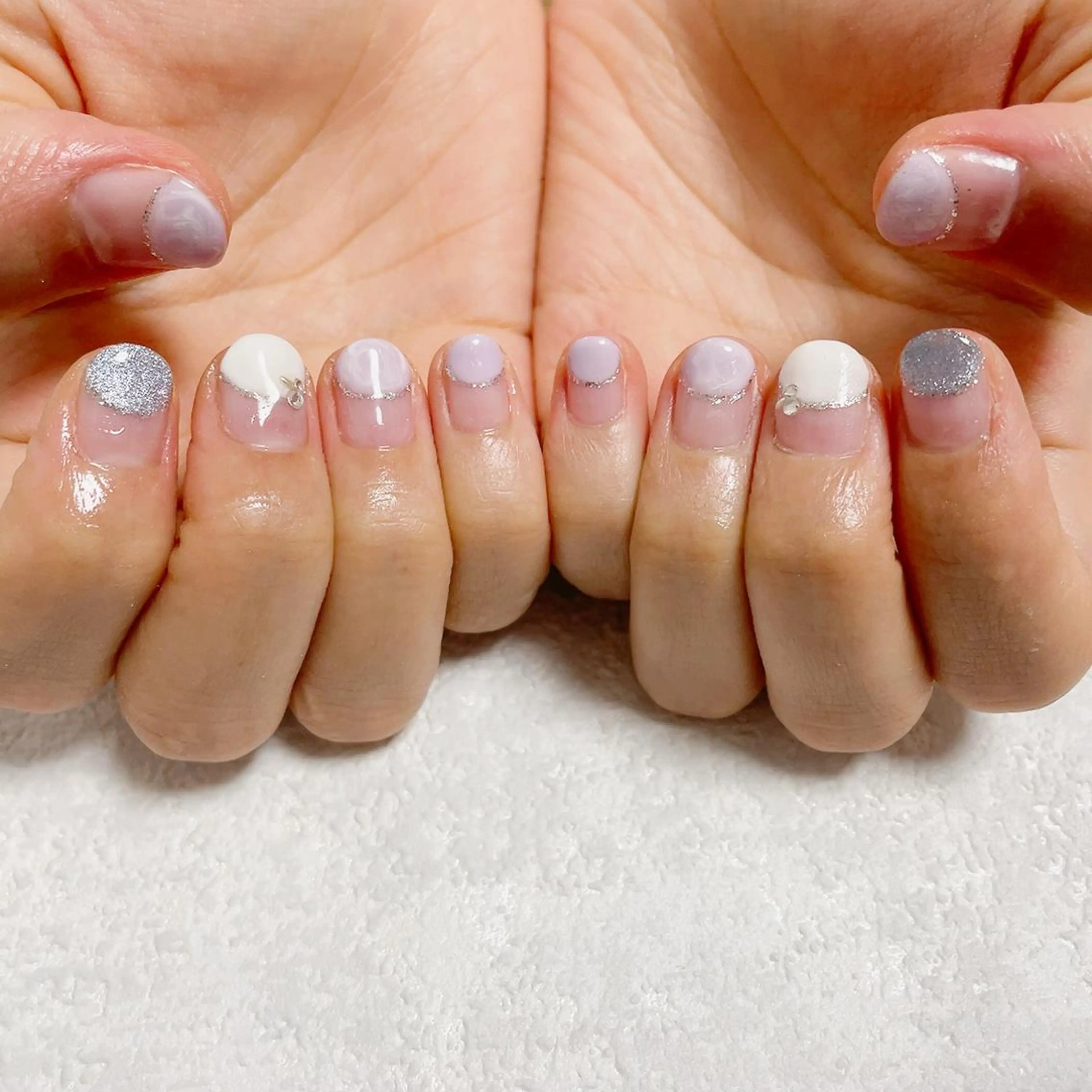 ネイル オーロラネイル フラワーネイル フットネイル フレンチネイル ジェルネイル Mogu nail 二子玉川のネイルデザイン