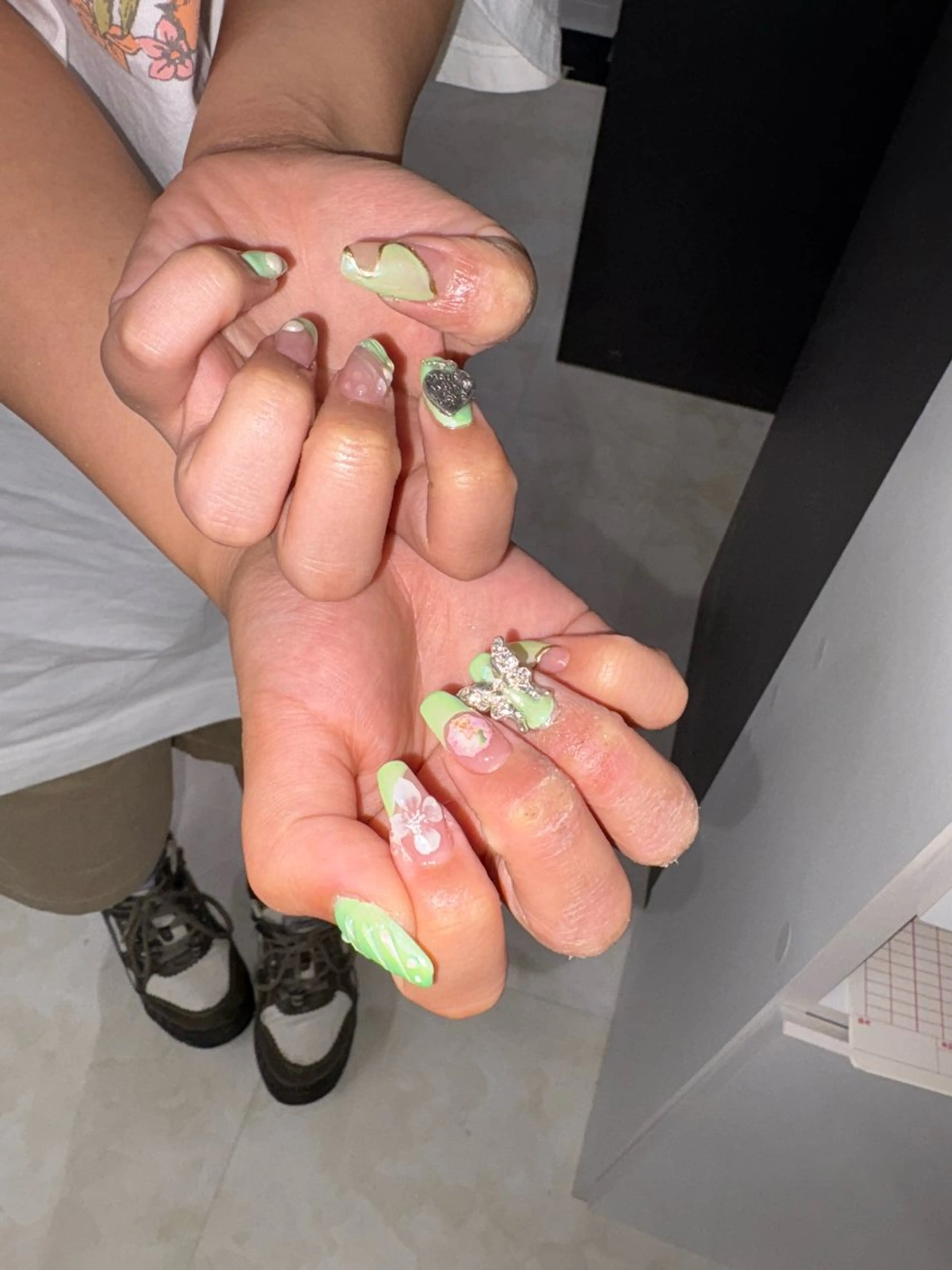 ネイル MODA Momoのネイルデザイン