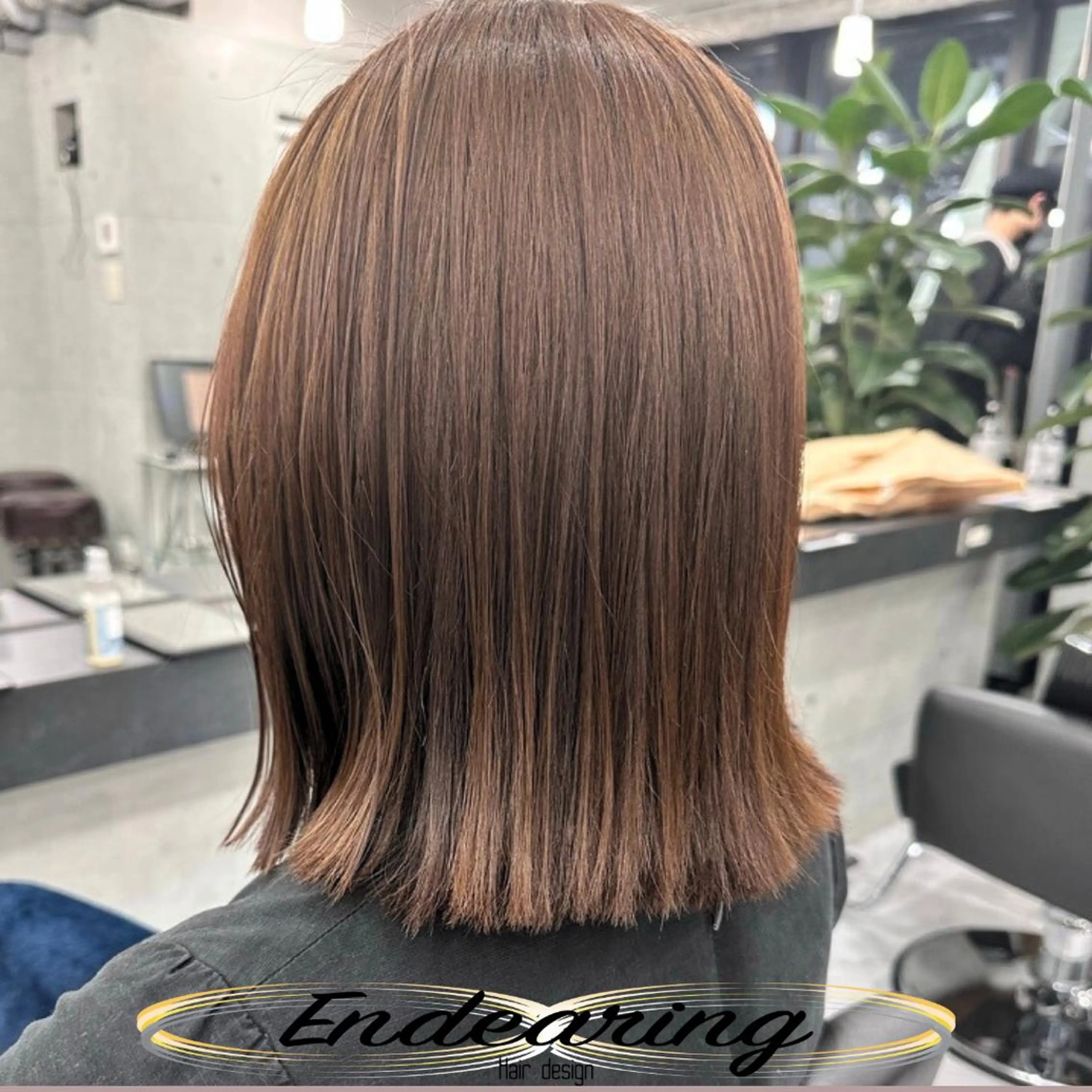 ミディアム 小顔カット 外ハネヘア カット ヘアカラー Endearing 銀座/レイヤーカットのヘアスタイル