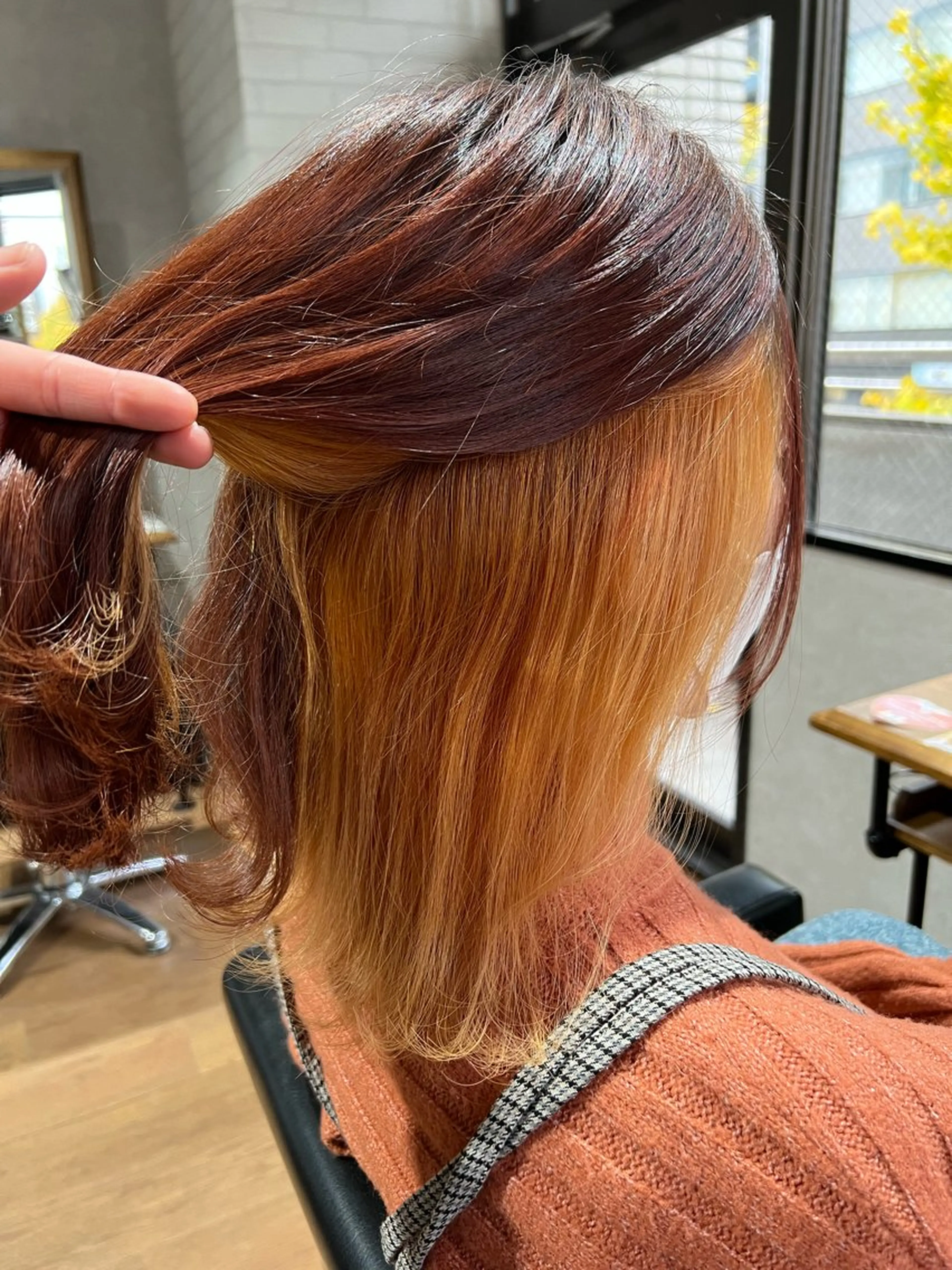 ミディアム カラー インナーカラー オレンジ カット ヘアカラー ✨ハイトーン カラー福岡拓也✨のヘアスタイル