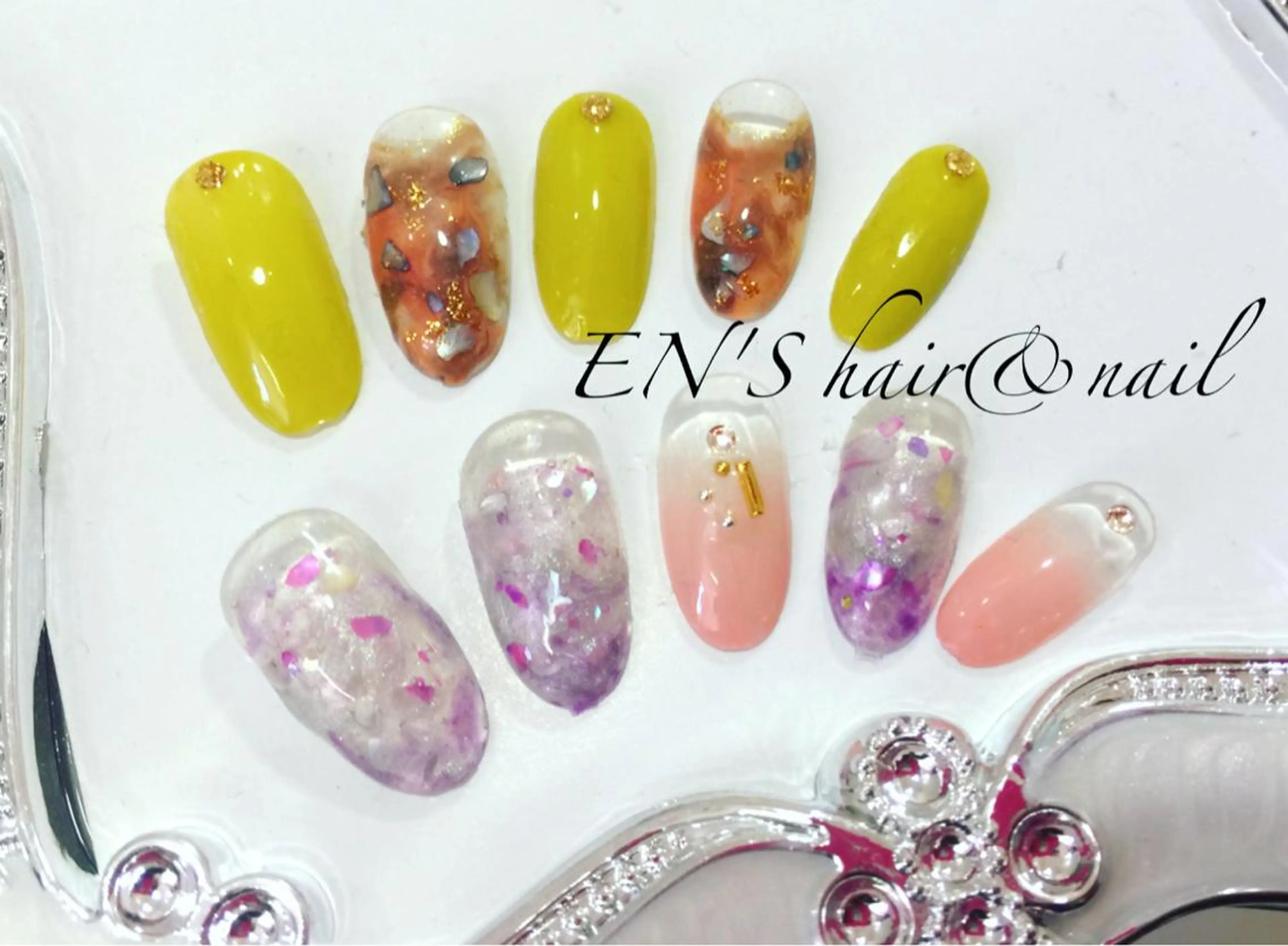 ネイル 大理石ネイル(マーブル) フルリール 【プライベートサロンのネイルデザイン