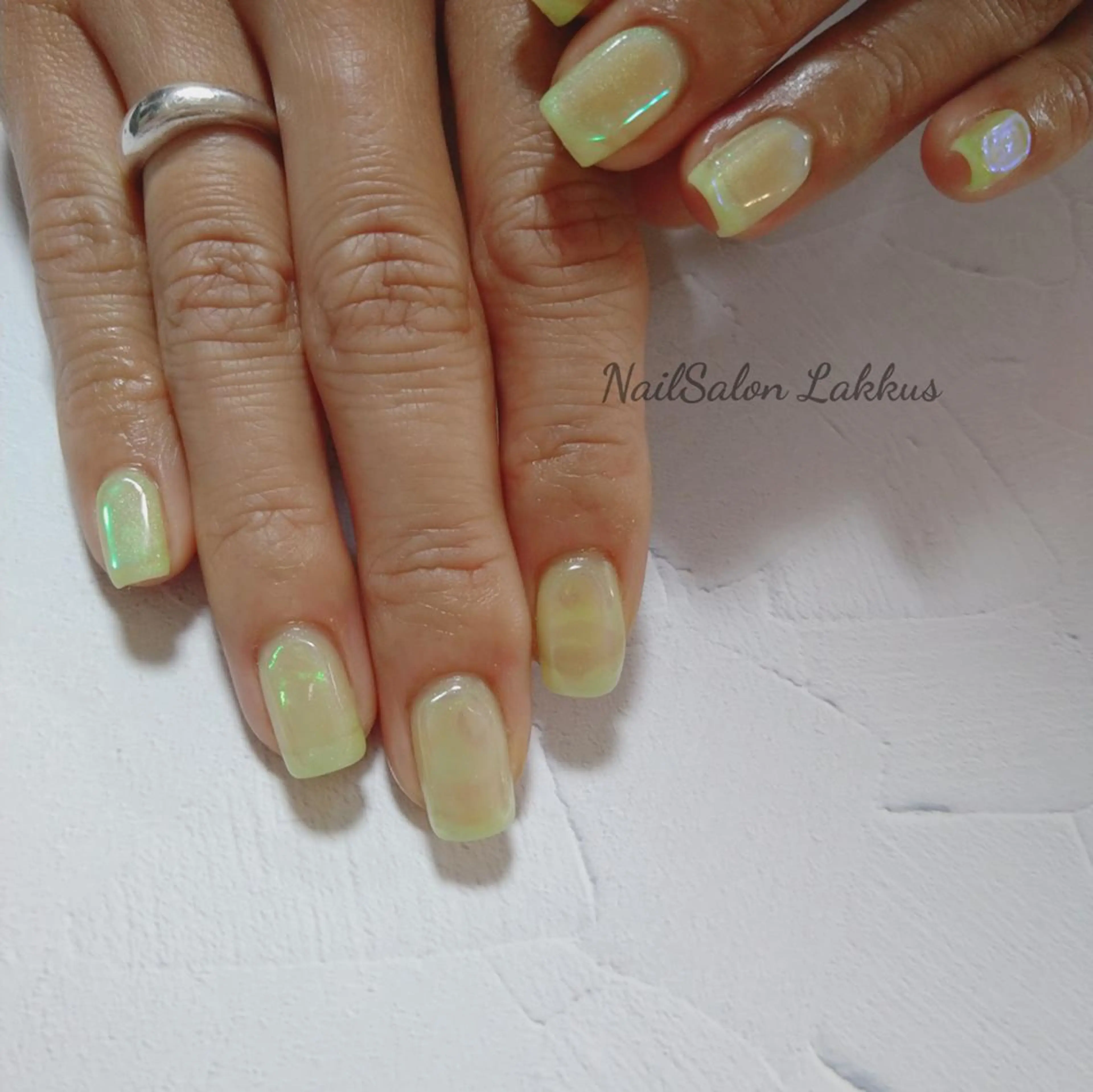 ネイル ミラーネイル Lakkus N－Aのネイルデザイン