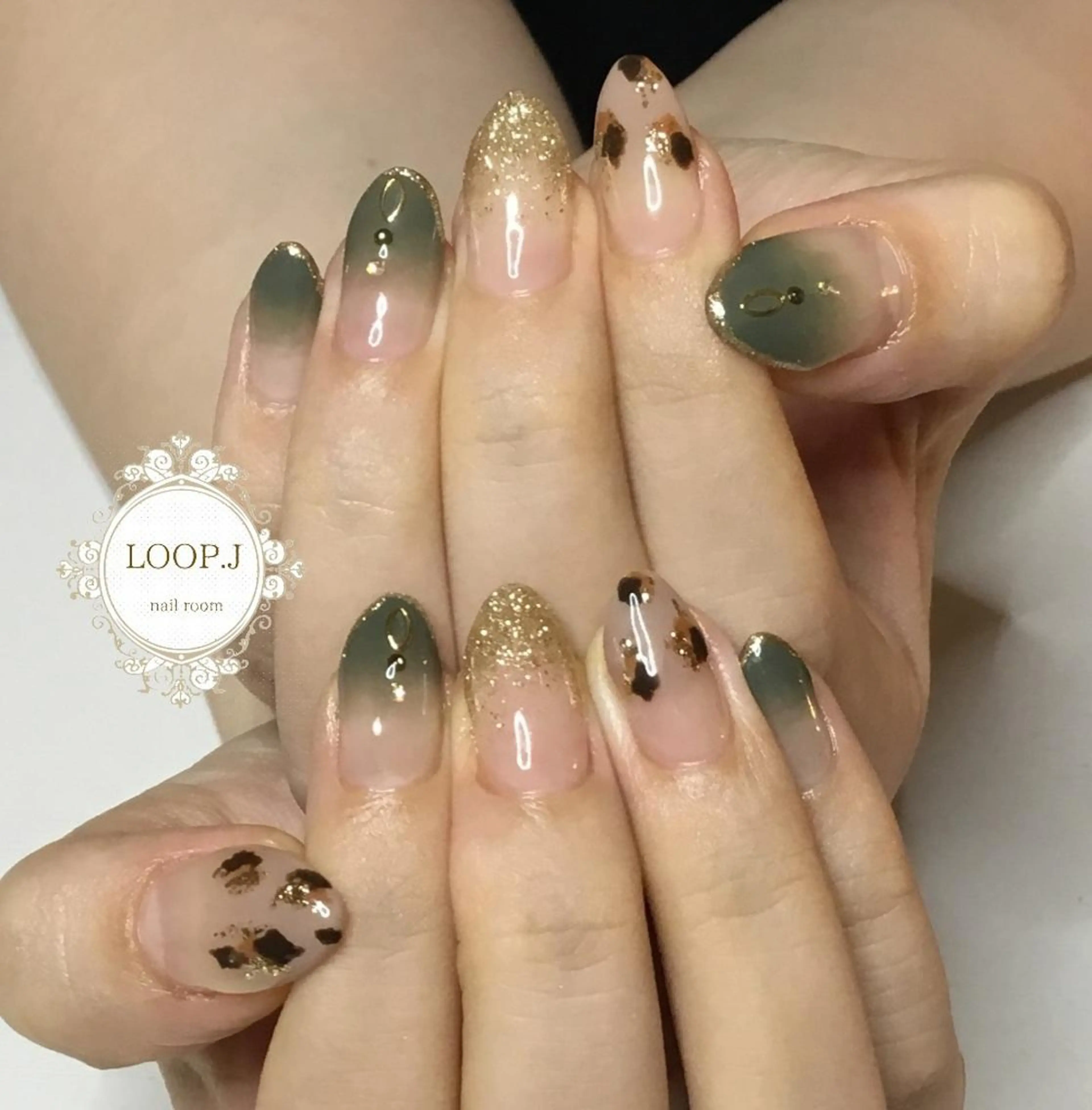 ネイル ハンドネイル おおくぼ めぐみのネイルデザイン