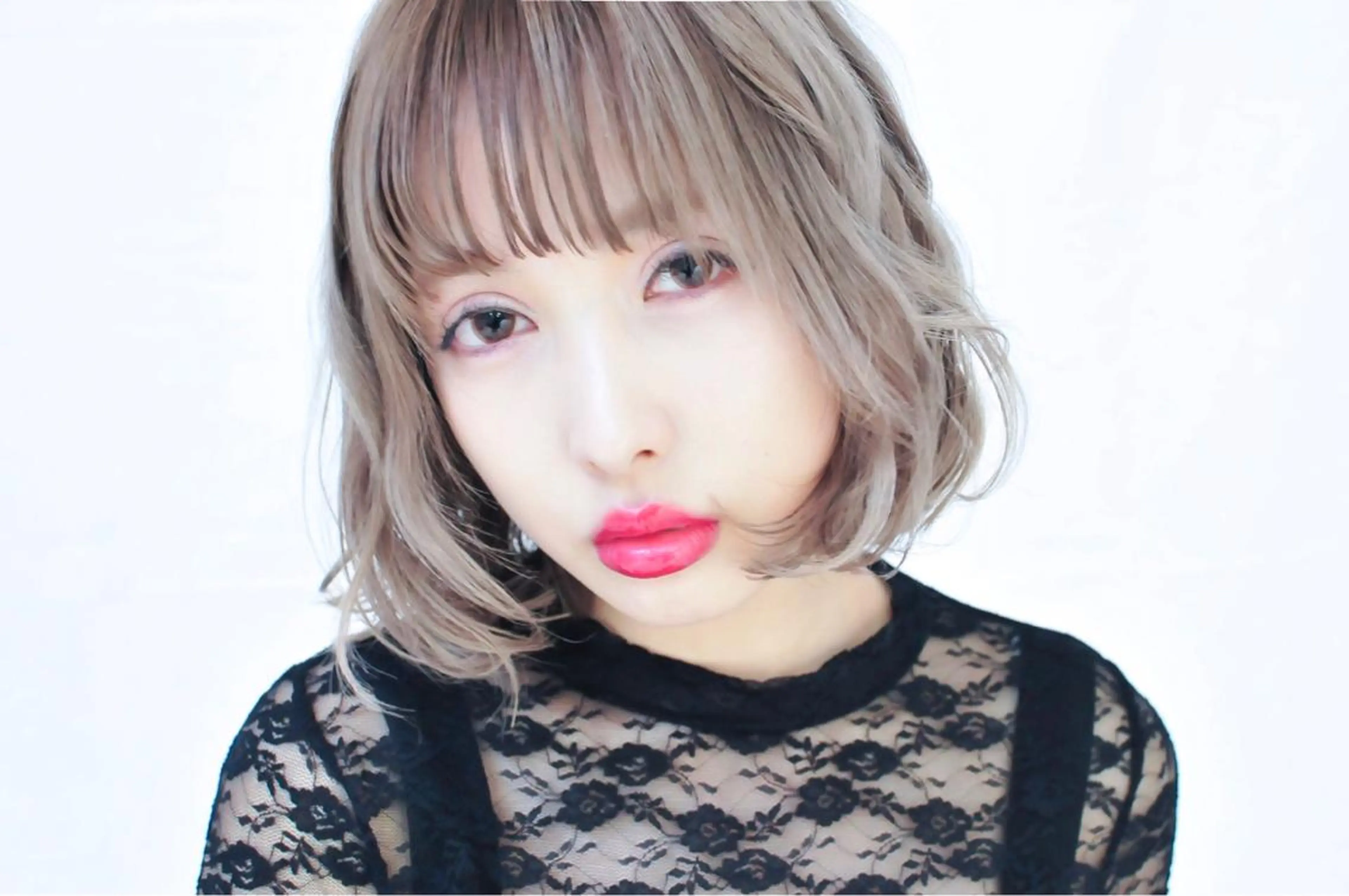 ショート カラー モテ髪透明感❤️ デイズヘアカラーのヘアスタイル