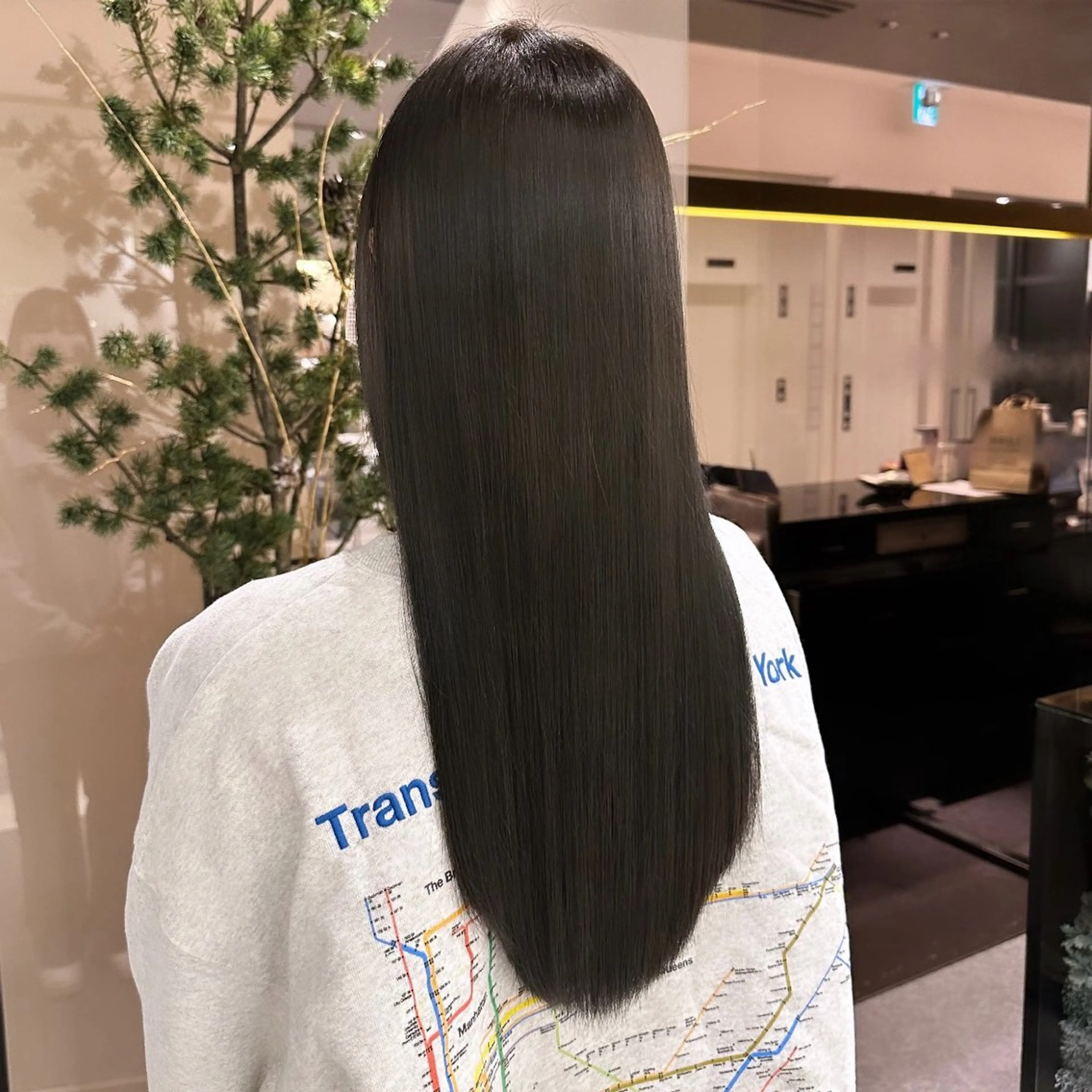 カット + 縮毛矯正 + トリートメント【ミニモ初回限定クーポン】の写真