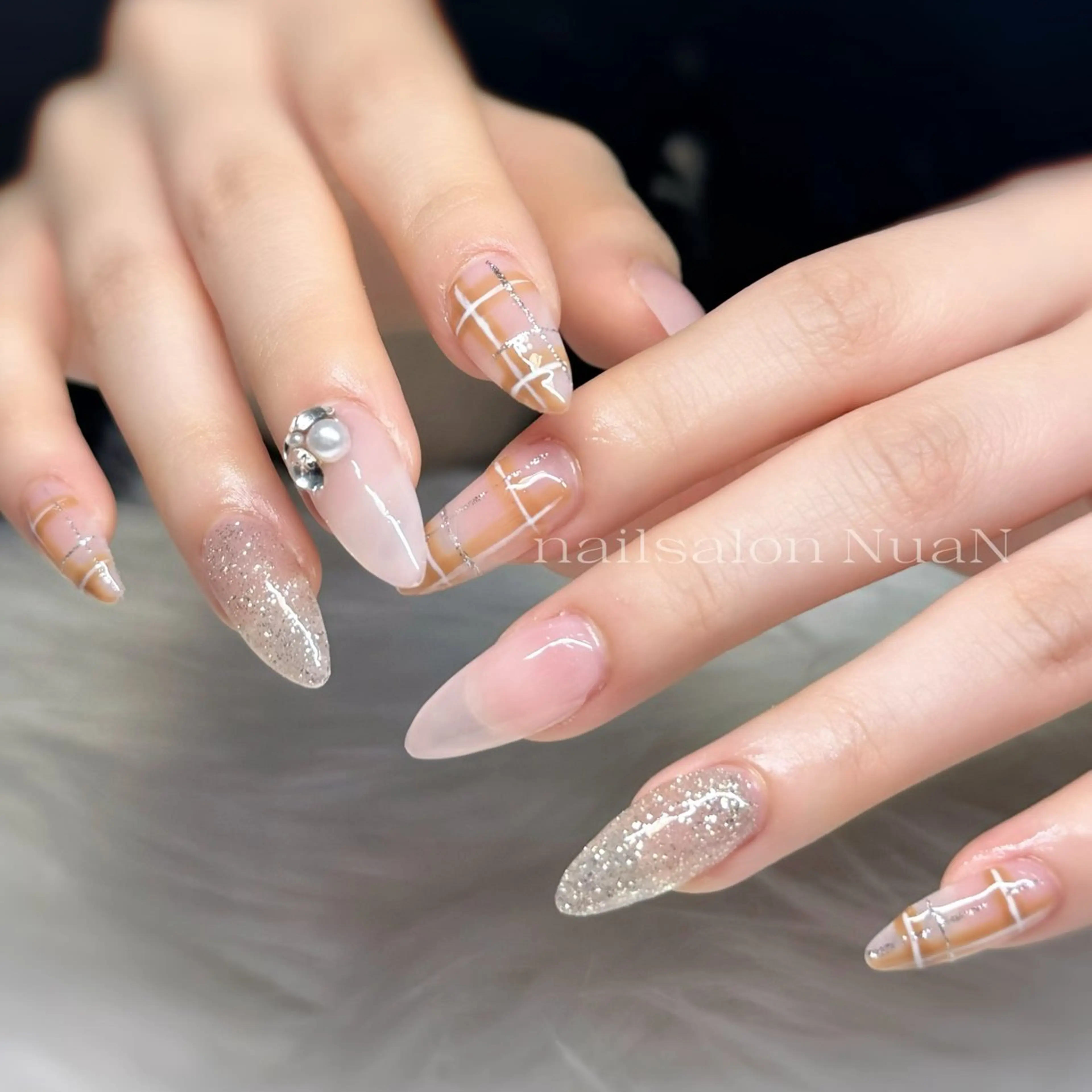 ネイル NuaN 名城線黒川駅徒歩3分のネイルデザイン