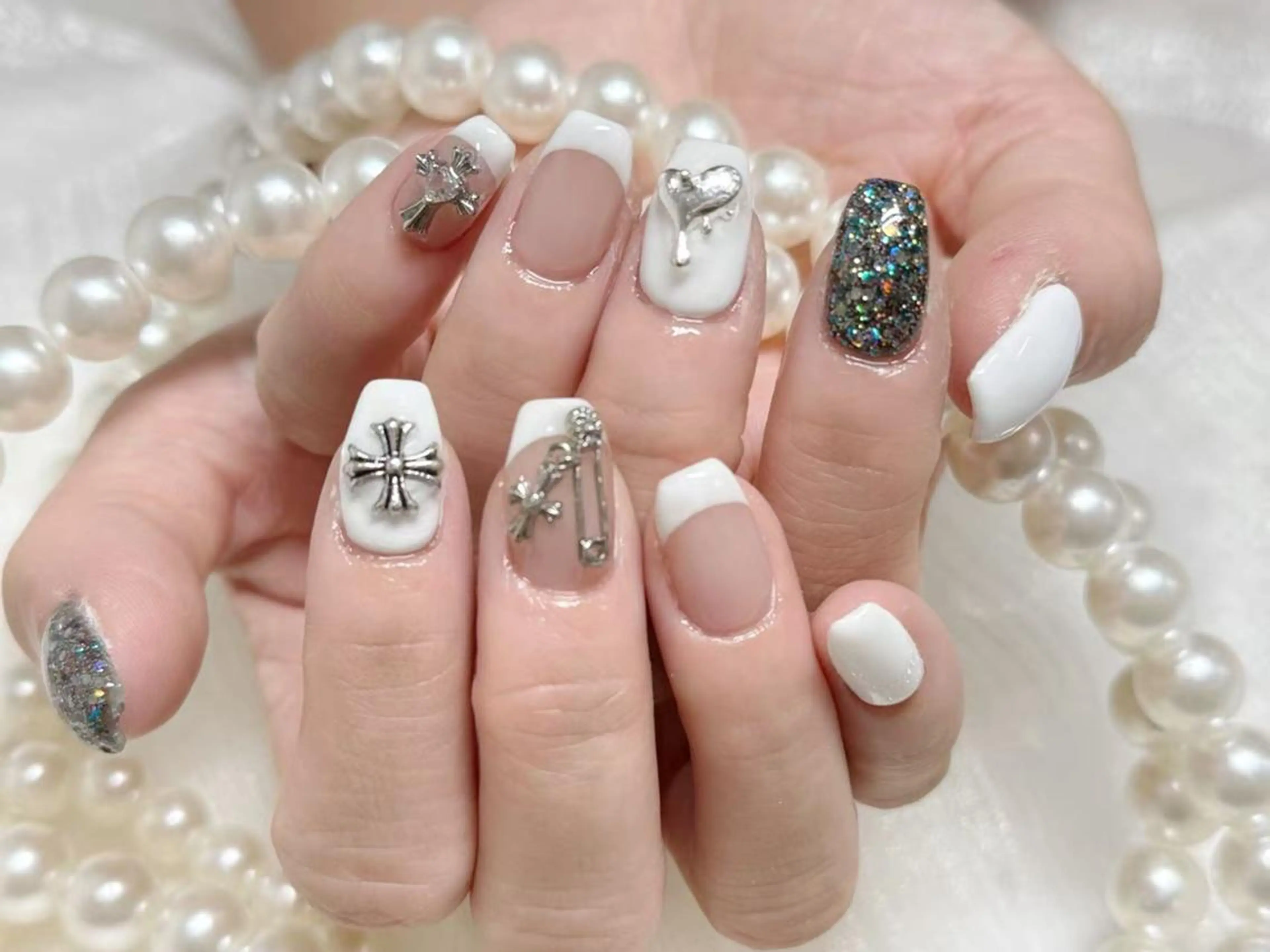 ネイル アートネイル クリアネイル 成人式 長さ出し フラッシュネイル ハンドネイル Ru na🍳のネイルデザイン