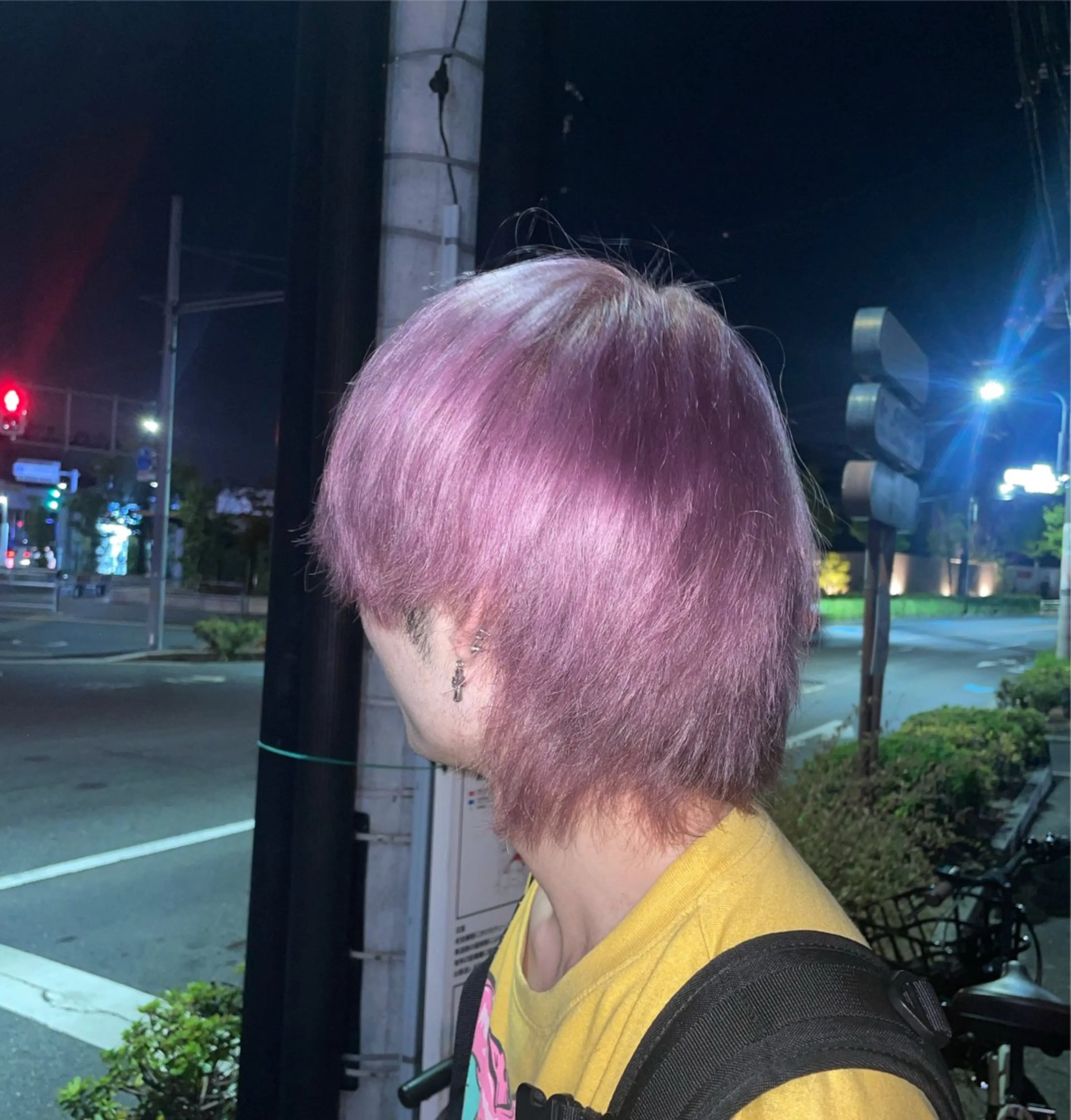 カラー メンズ 岡田 神奈のヘアスタイル