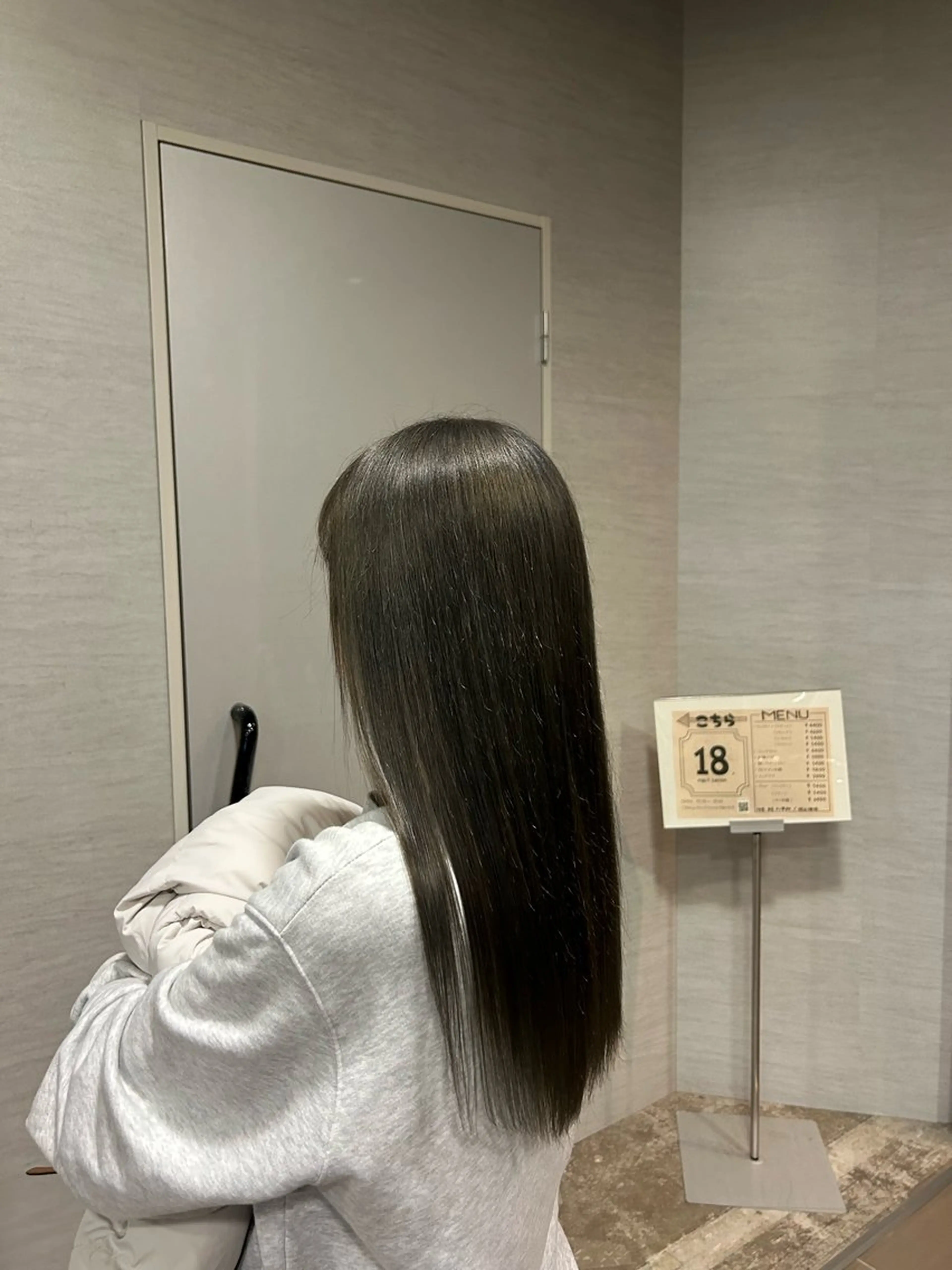 ロング カラー カット ヘアカラー HAIR774所属・しの 《HAIR774》のヘアスタイル