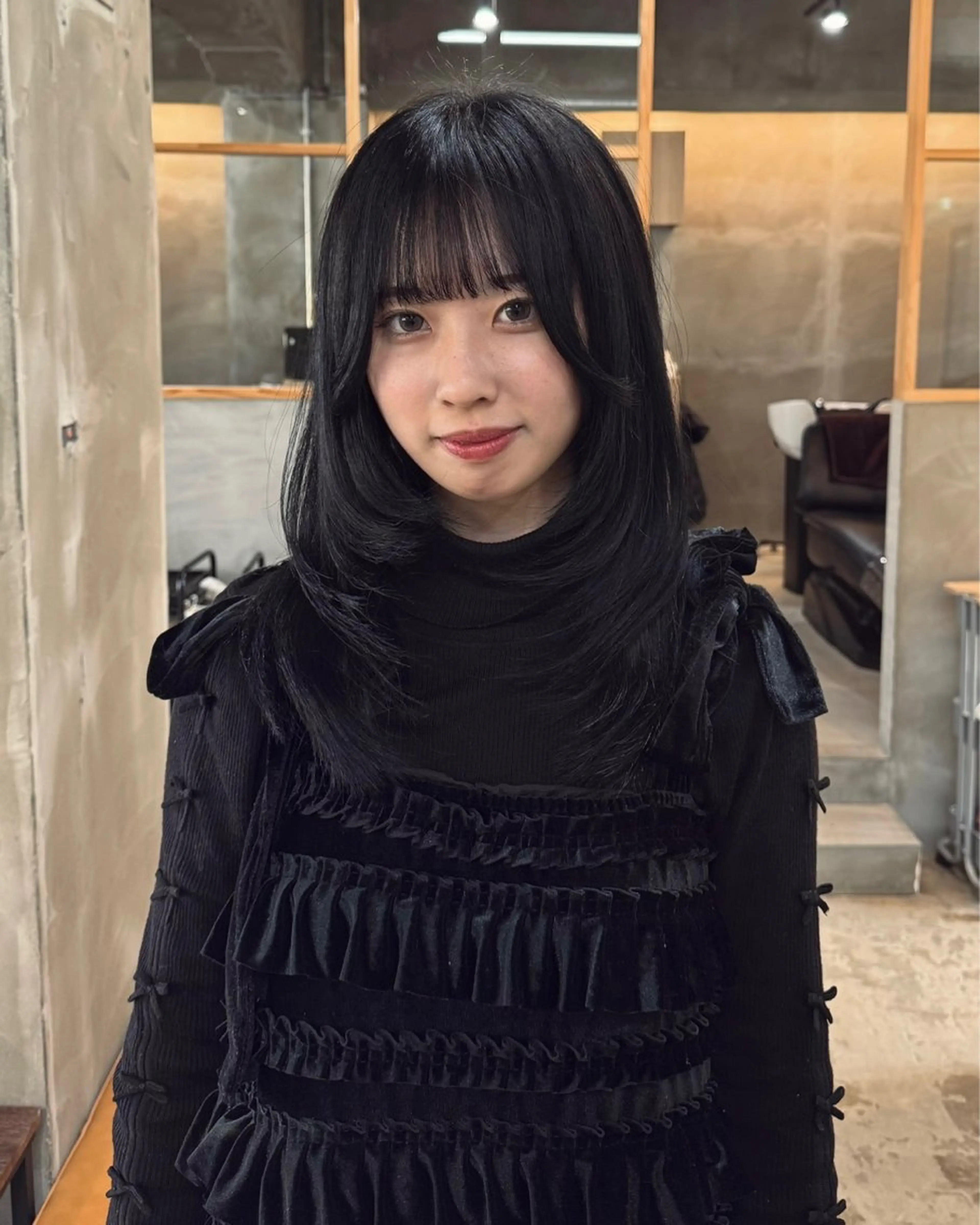 セミロング レイヤーカット 茜璃/ブリーチカラー /レイヤーカットのヘアスタイル