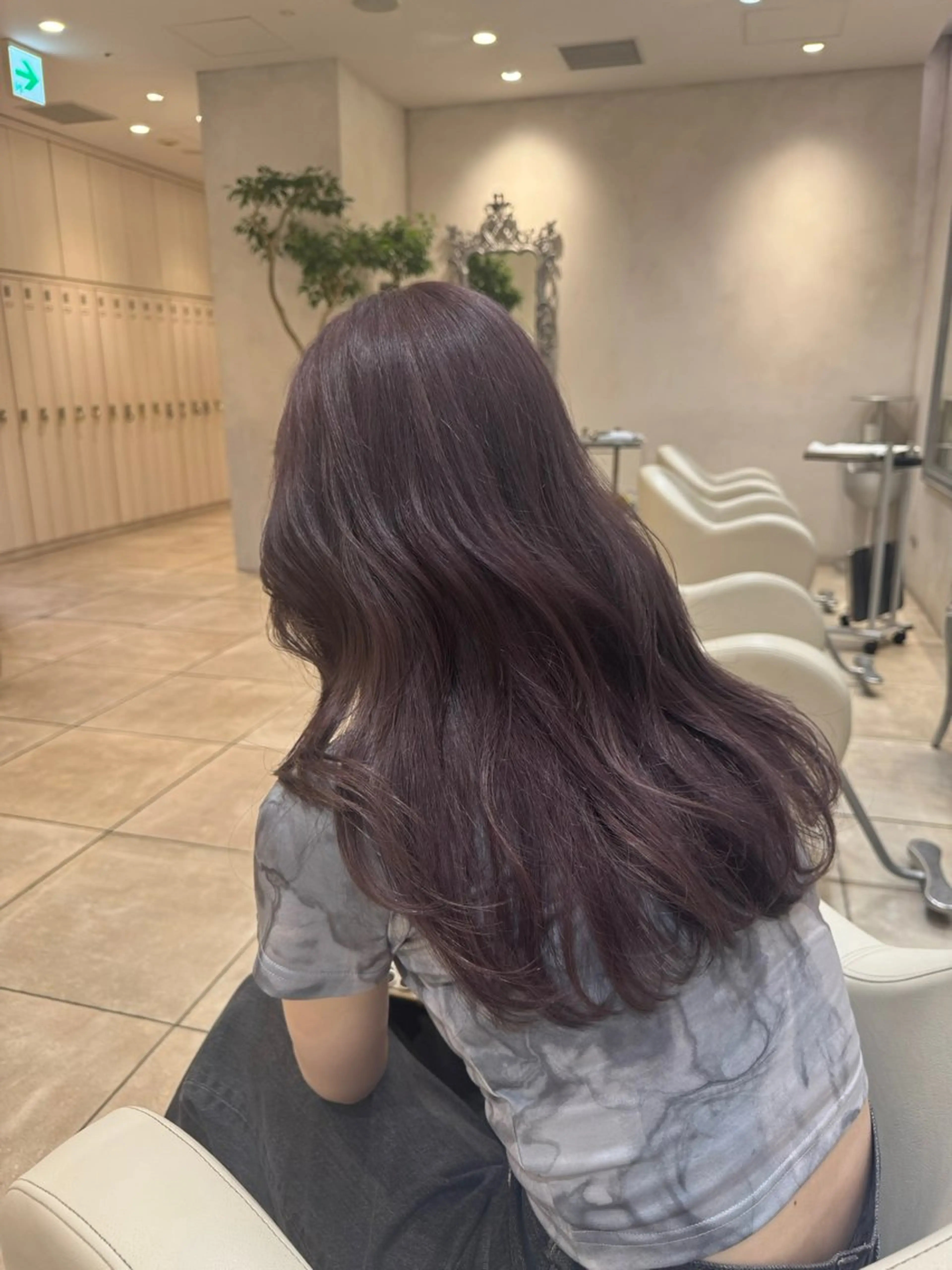 ダブルカラー（ブリーチ無/有）(25歳以下限定）の写真