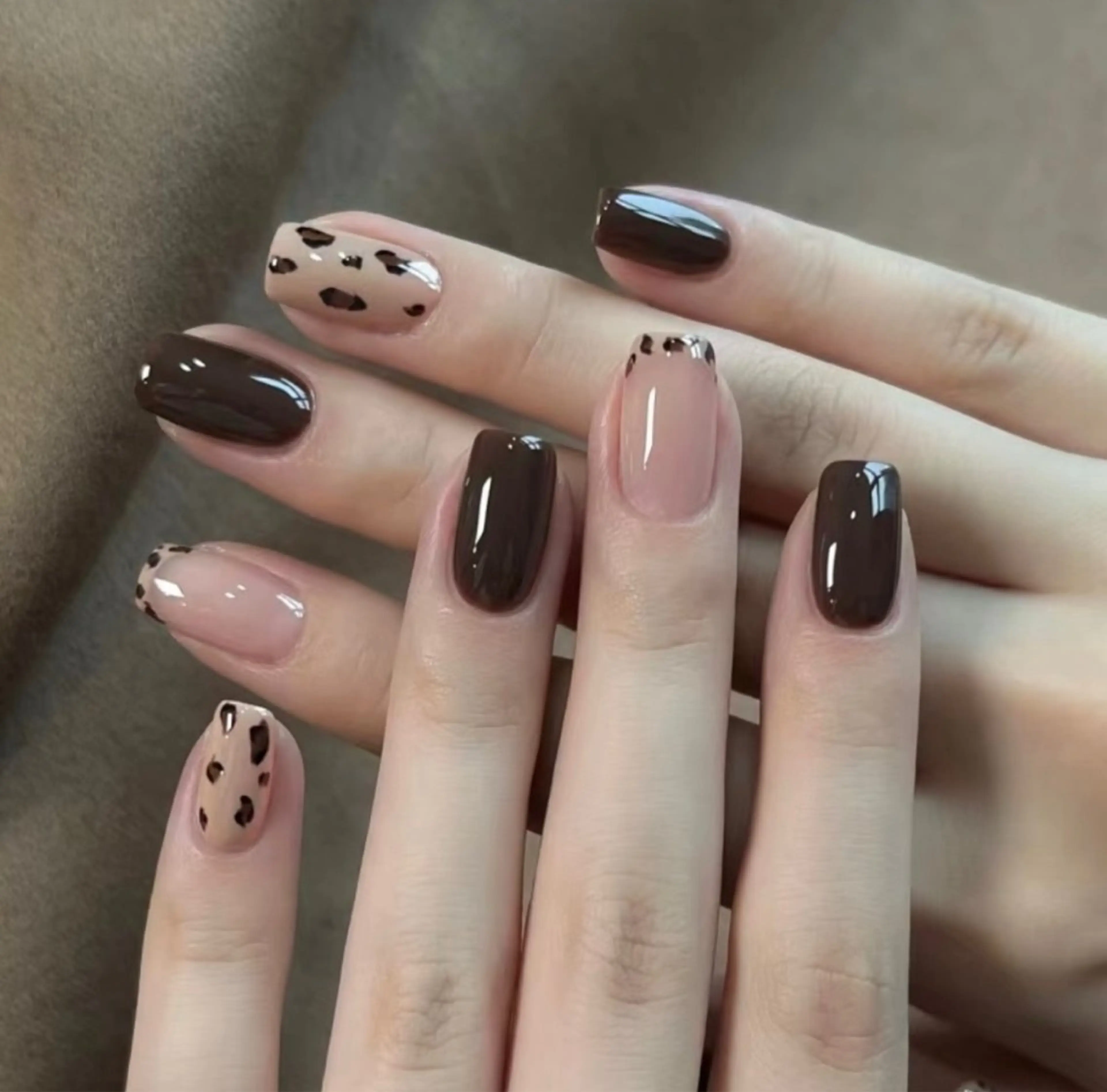 ネイル HIN NAILのネイルデザイン