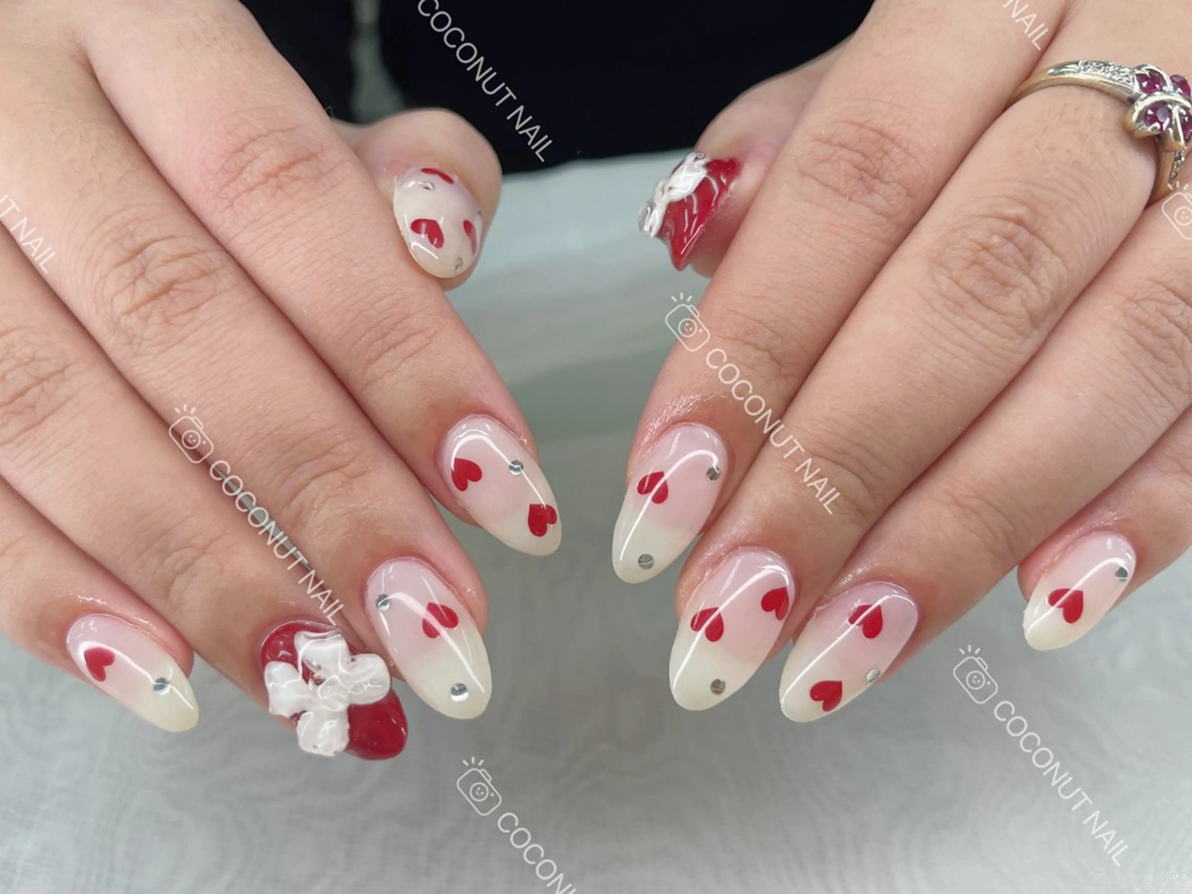 ネイル ハンドネイル 神田 ココナッツのネイルデザイン