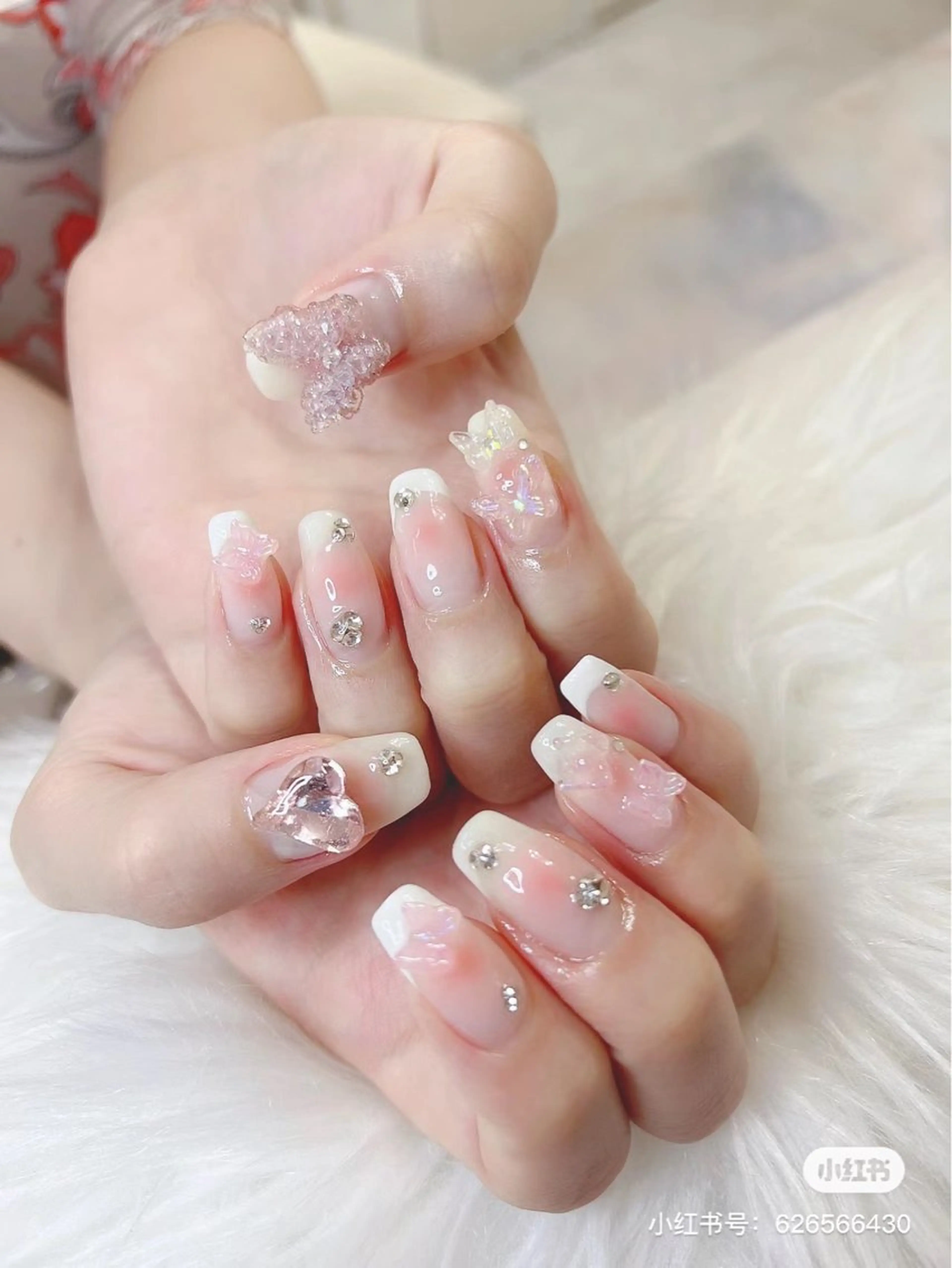 ネイル 菲菲ネイルサロン所属・FJ ネイルサロンのネイルデザイン