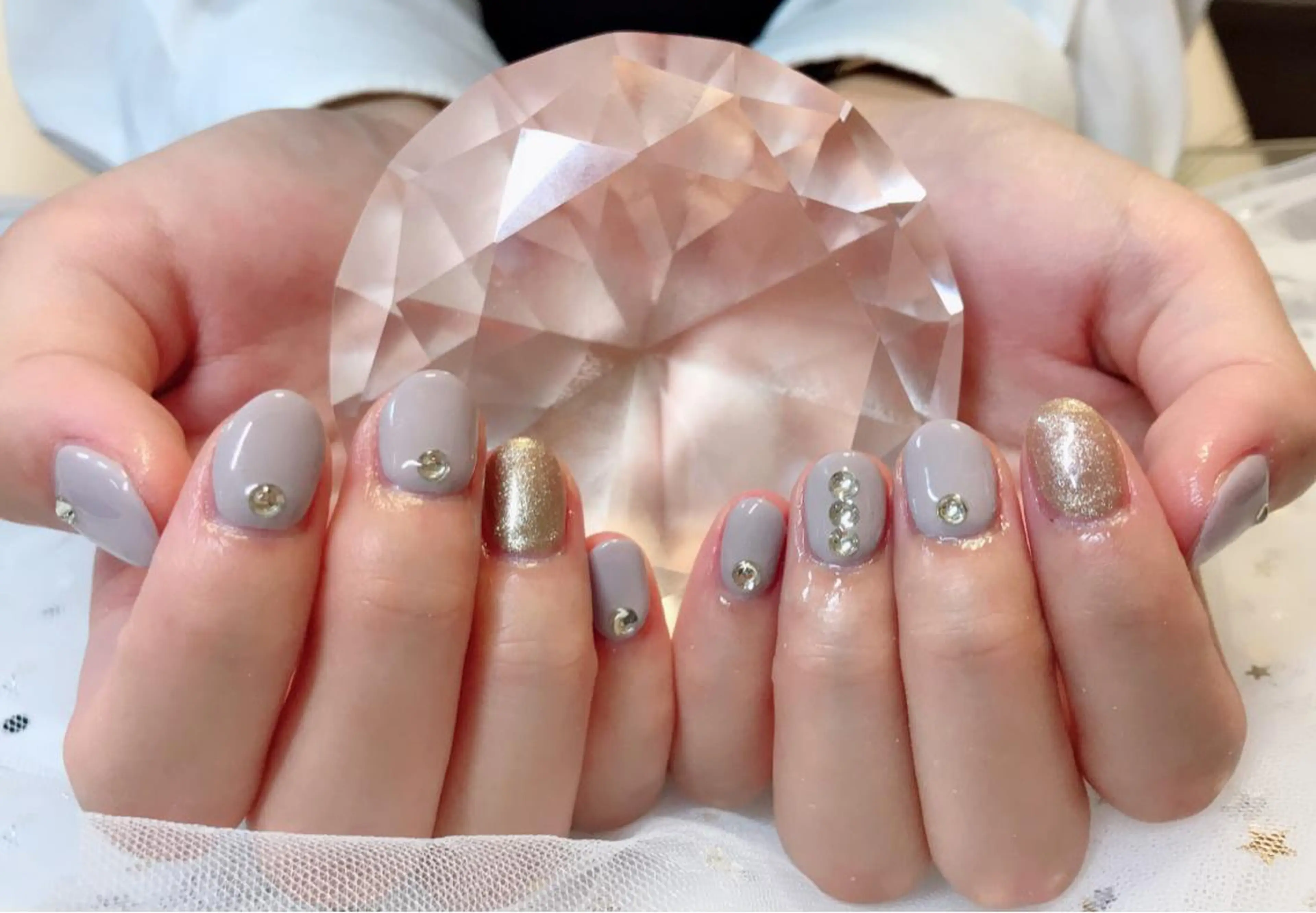 カラー ネイル Q Free nailsのネイルデザイン