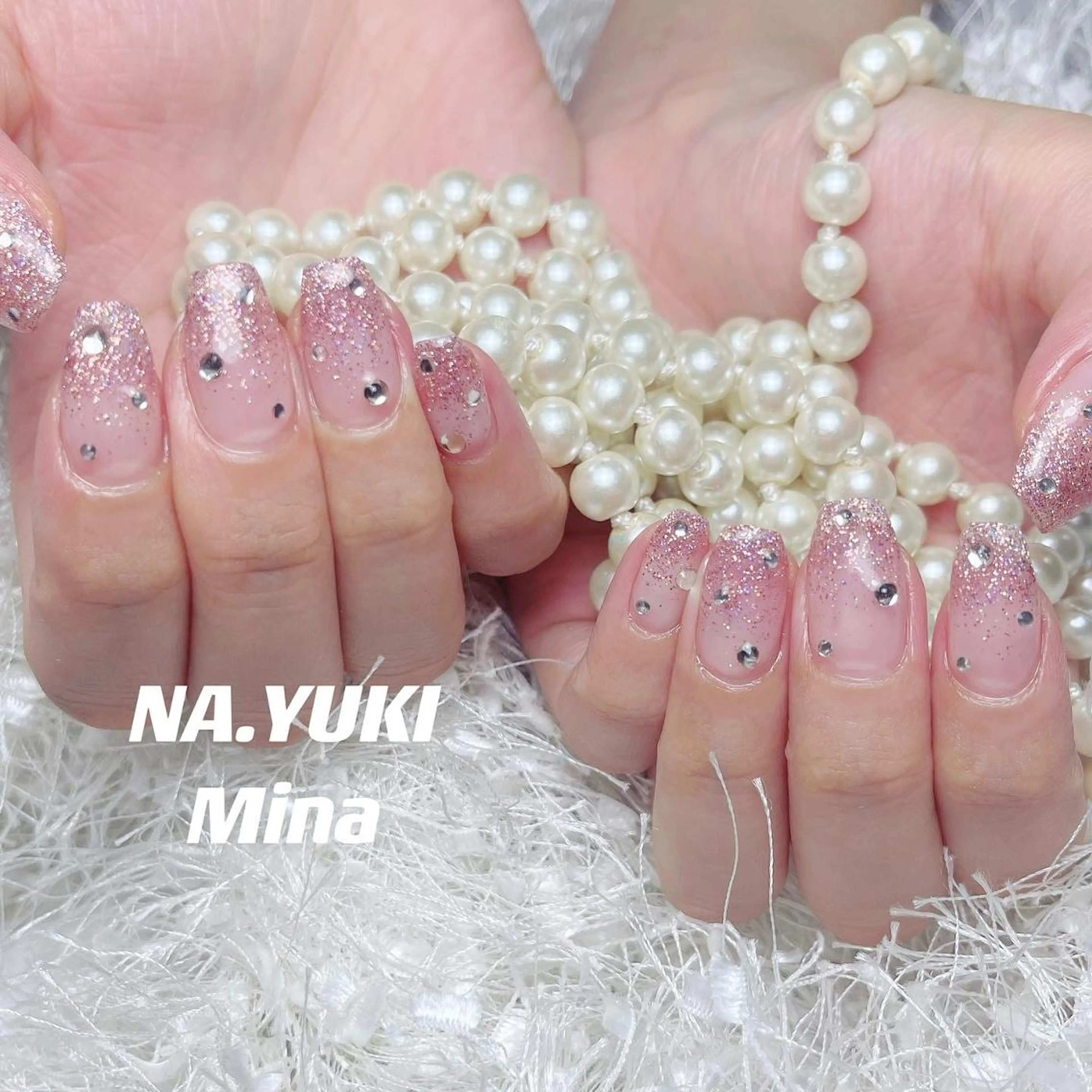 カラー ヘアアレンジ キッズ ネイル - Rolls Honey -のネイルデザイン