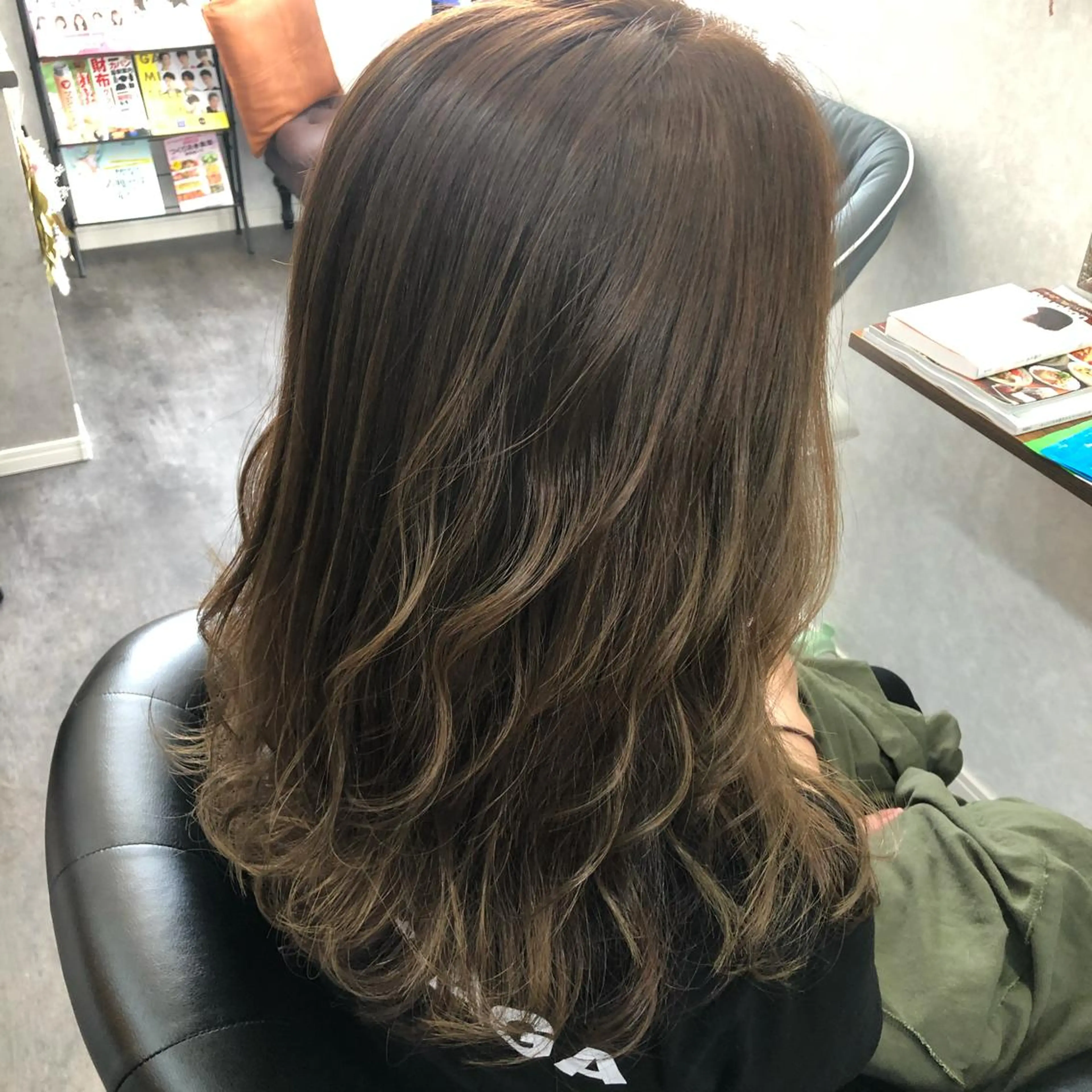 ロング カラー Glad   中嶋 政文のヘアスタイル