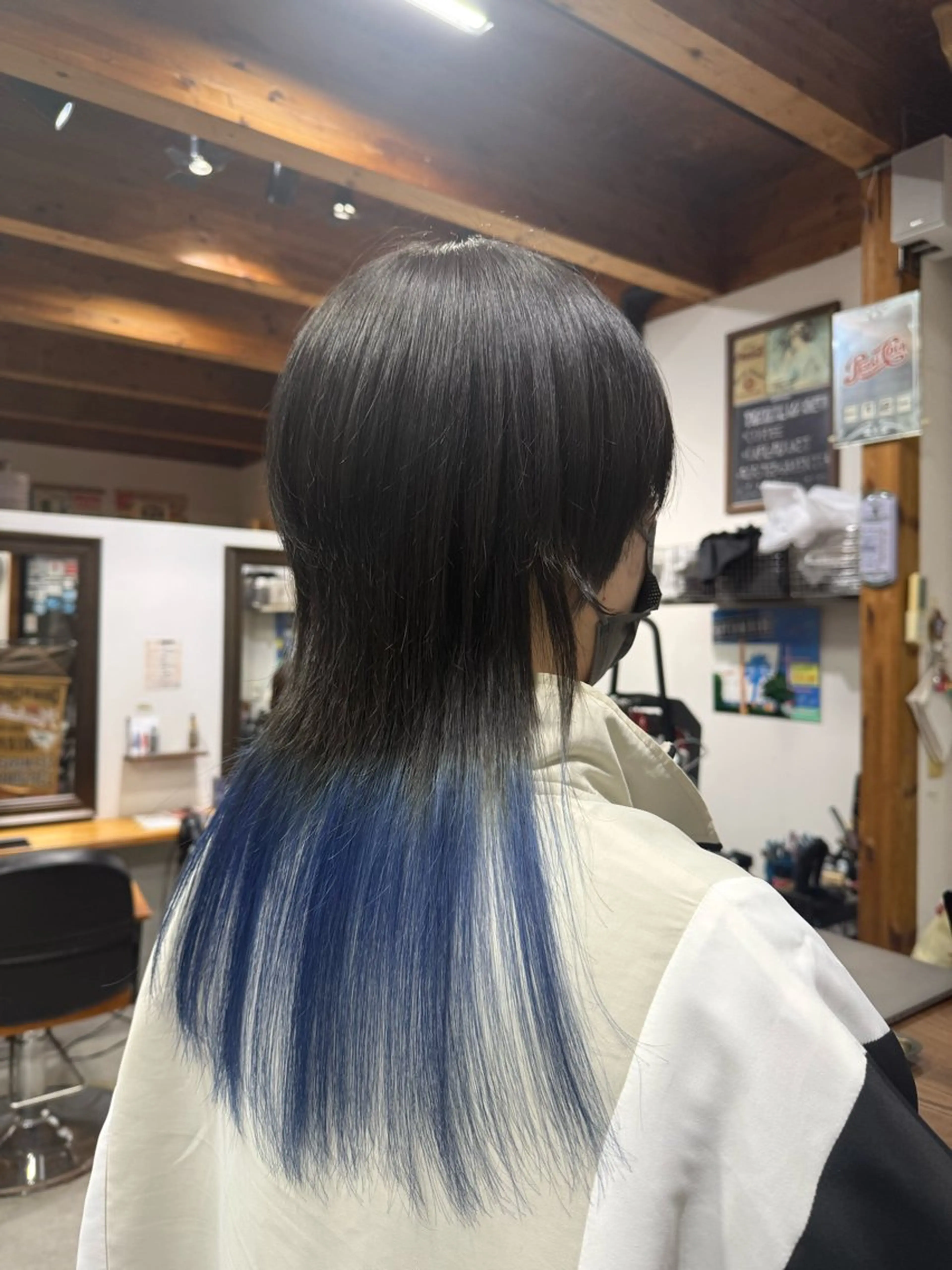セミロング ウルフカット イシイ ハルナ 🤍のヘアスタイル