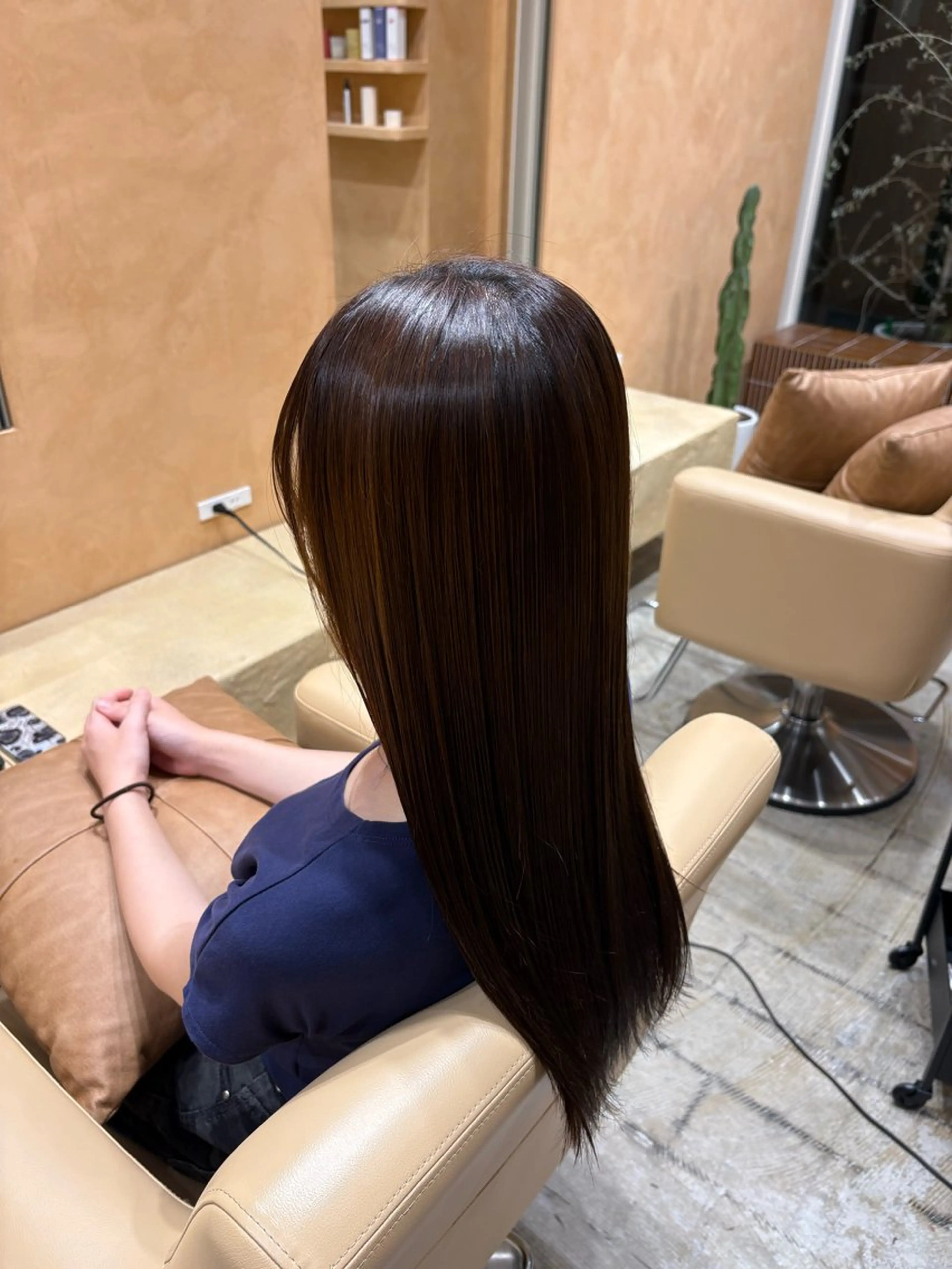 ロング 縮毛矯正 hairmakeONE 009所属・ONE009 ハナ🎀のヘアスタイル