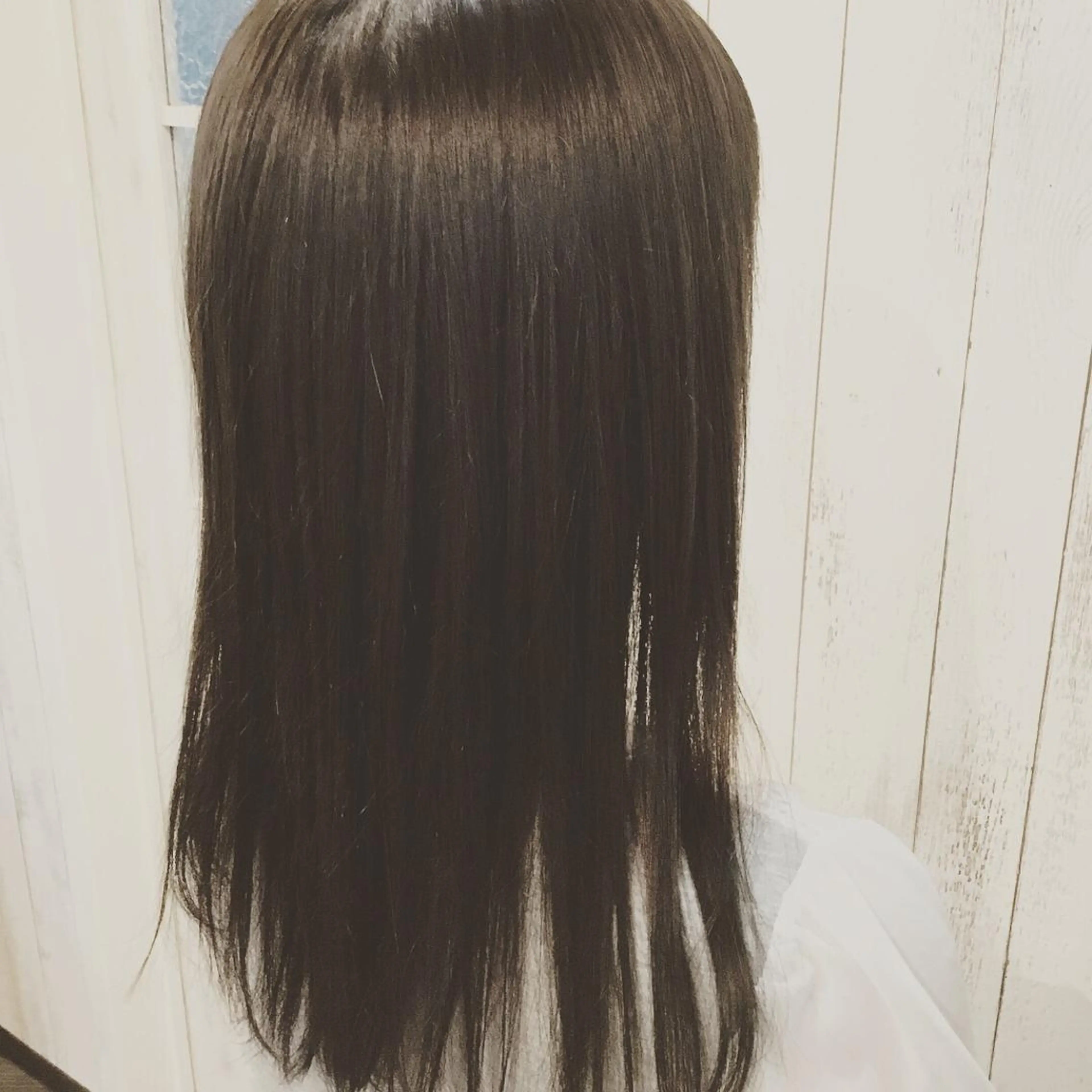 セミロング カラー パーマ embrace エンブレイスのヘアスタイル