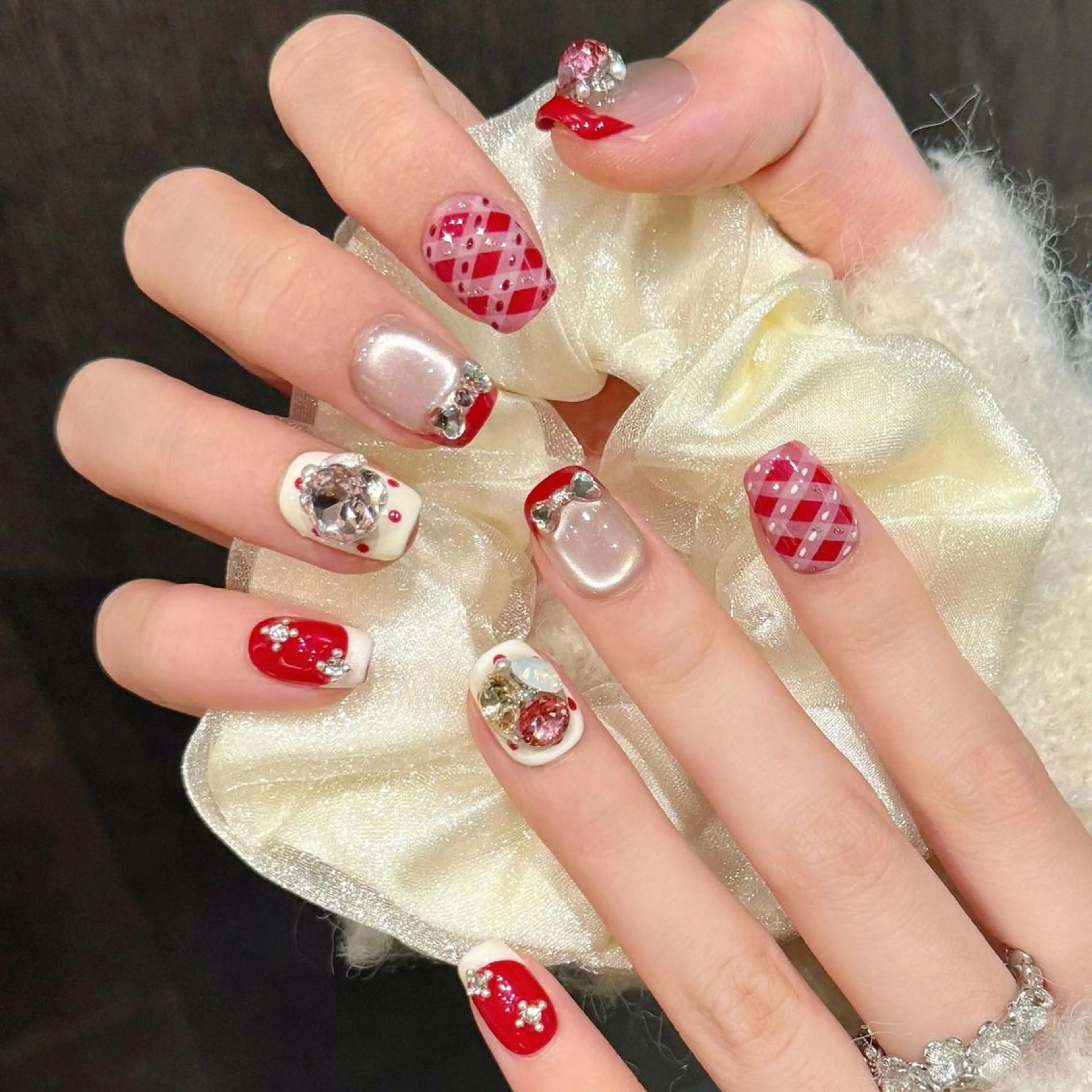 ネイル ジェルネイル スカルプネイル ネイルチップ 🌸柚葉 🌸のネイルデザイン