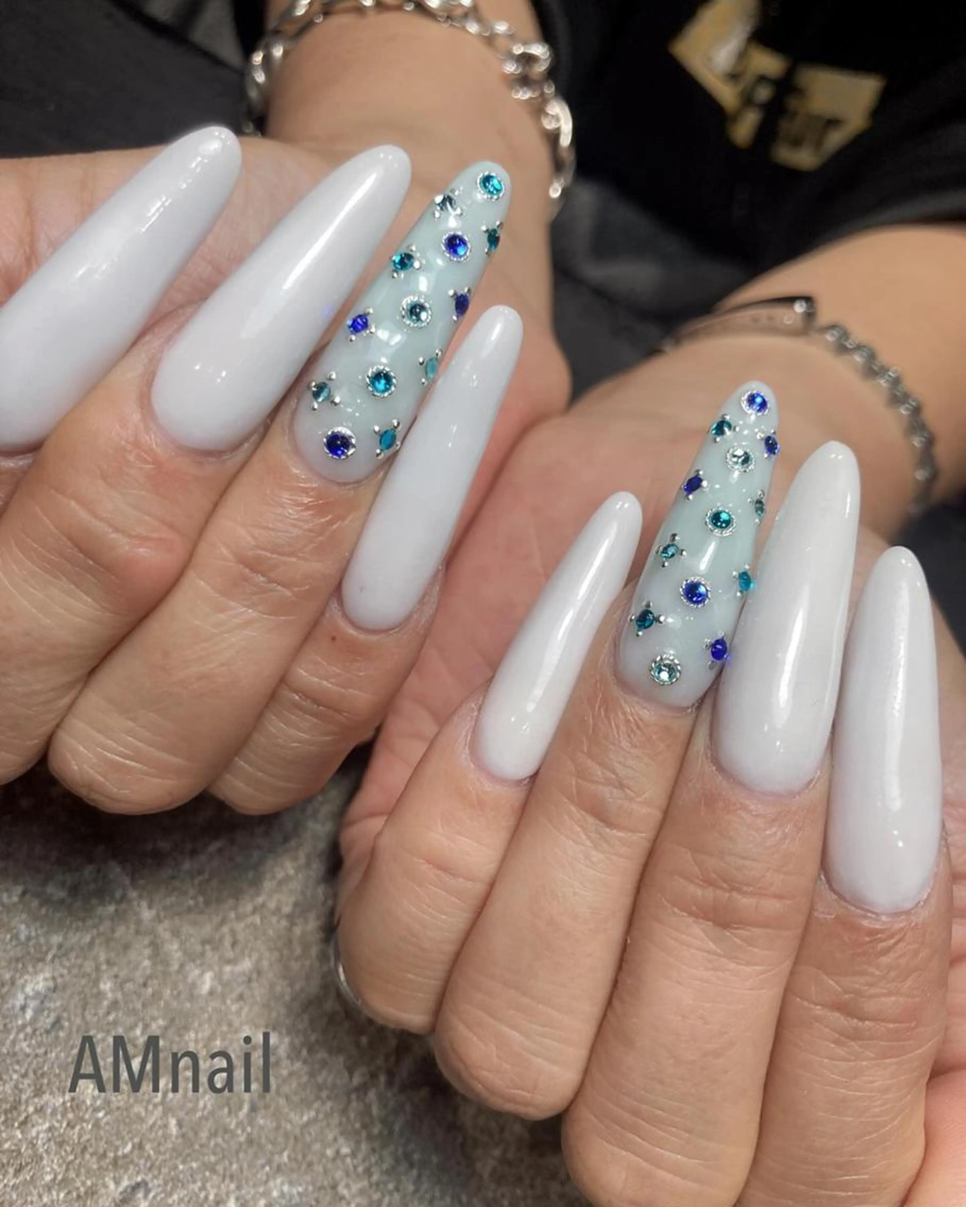 オフあり【スカルプ】持ち込みネイルS《アート両手2本》180分　初回限定割引¥14600～の写真