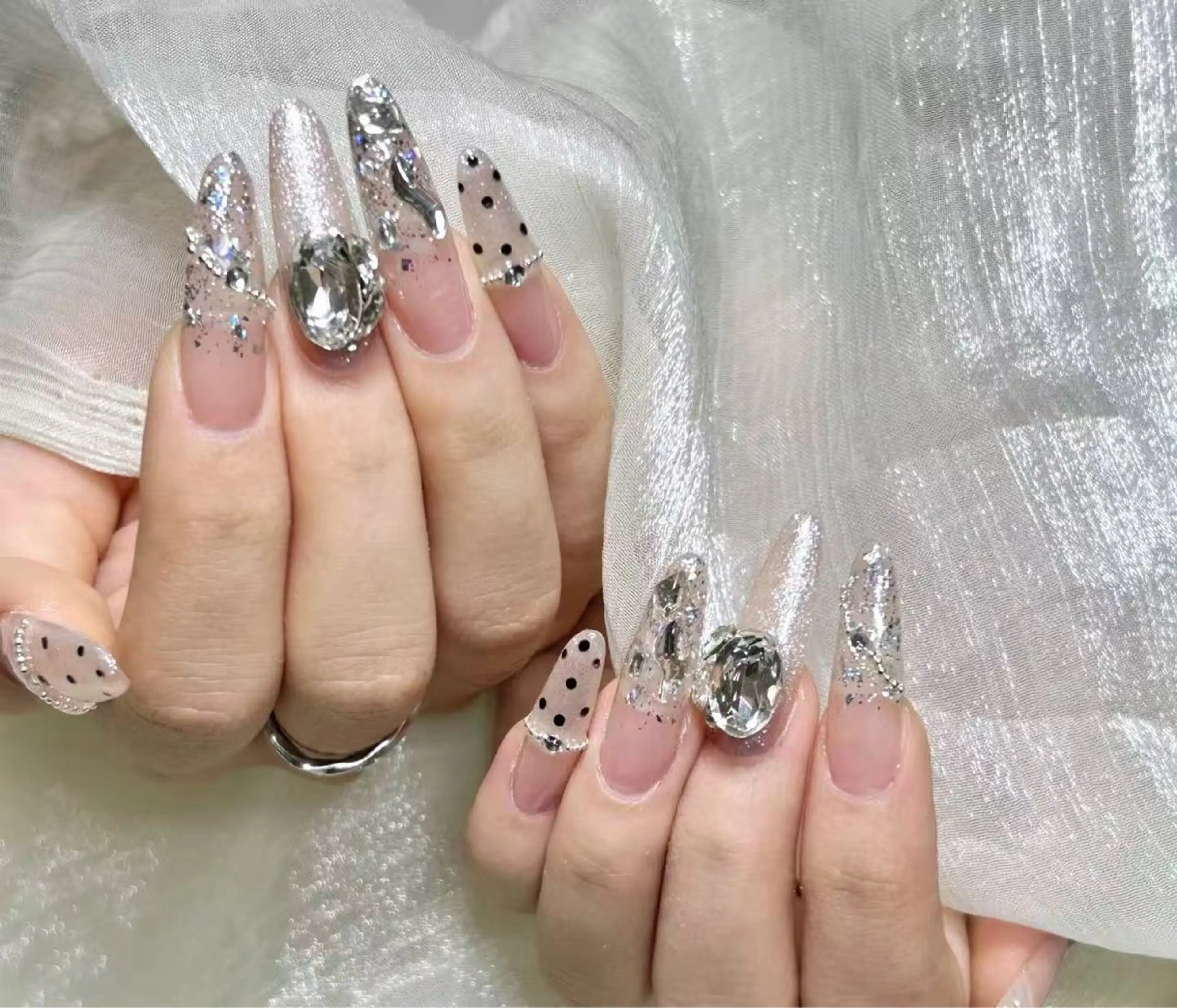 ネイル ハンドネイル Ui_Amor (パラジェル)のネイルデザイン