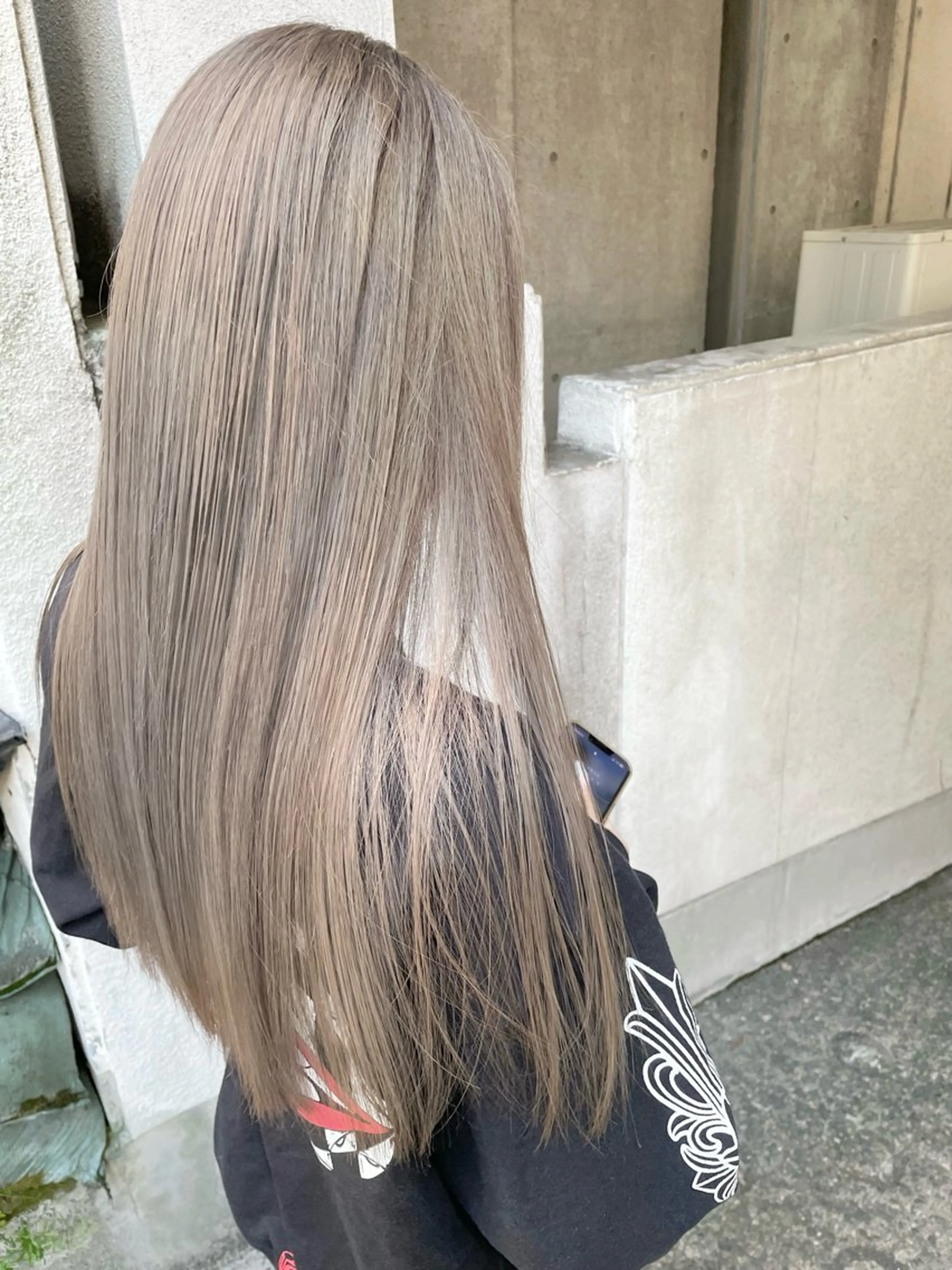 【個室】似合わせカット＋ケアブリーチカラー＋バイカルテトリートメントの写真