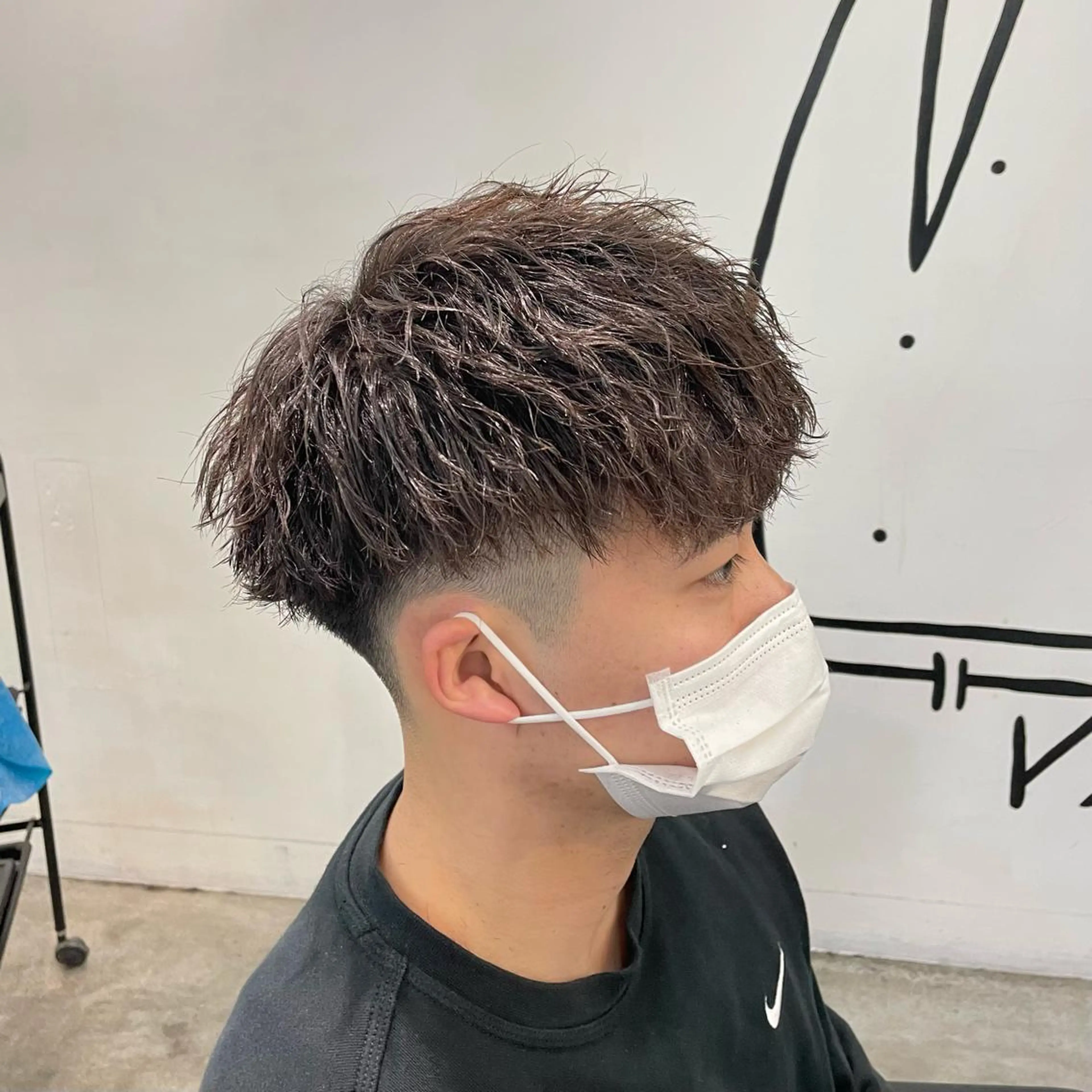 ショート パーマ メンズ フェードカット カット パーマ メンズ特化美容師/ 藤戸 椋のヘアスタイル