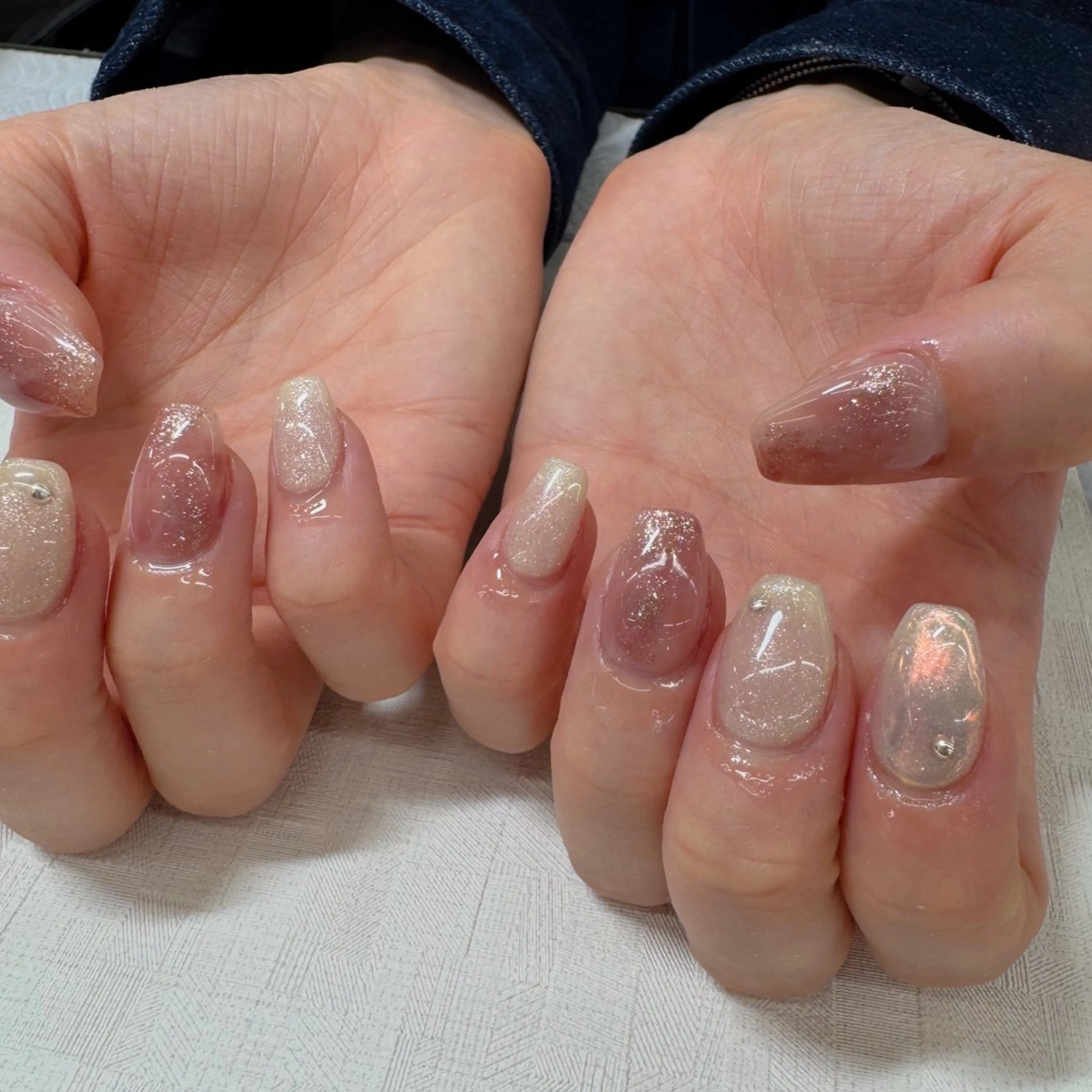 ネイル アートネイル フレンチネイル ハンドネイル 【MAXKELLY】 Shiotaのネイルデザイン