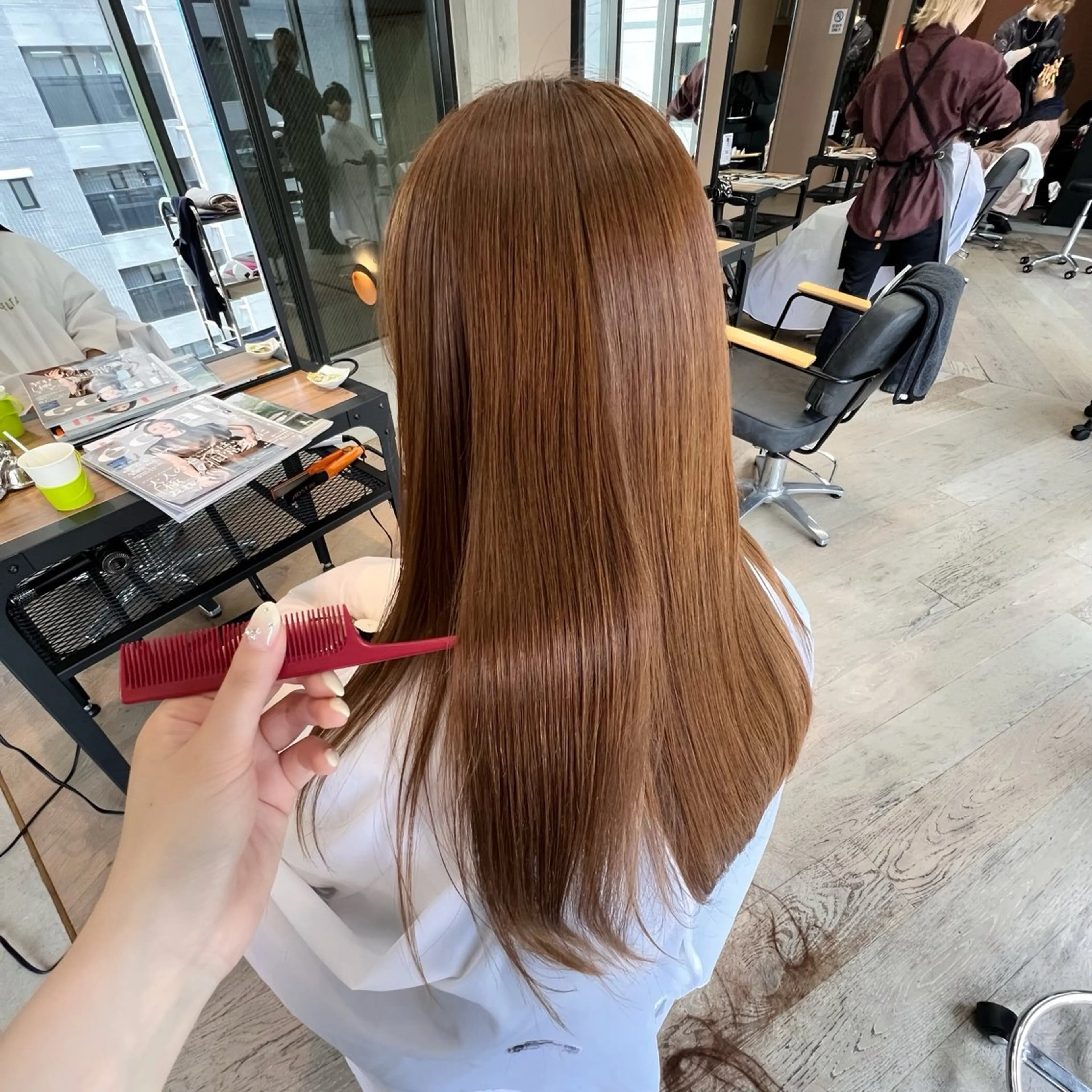 𝐜𝐮𝐭＋ 全体 縮毛矯正＋𝐭𝐫𝐞𝐚𝐭𝐦𝐞𝐧𝐭の写真