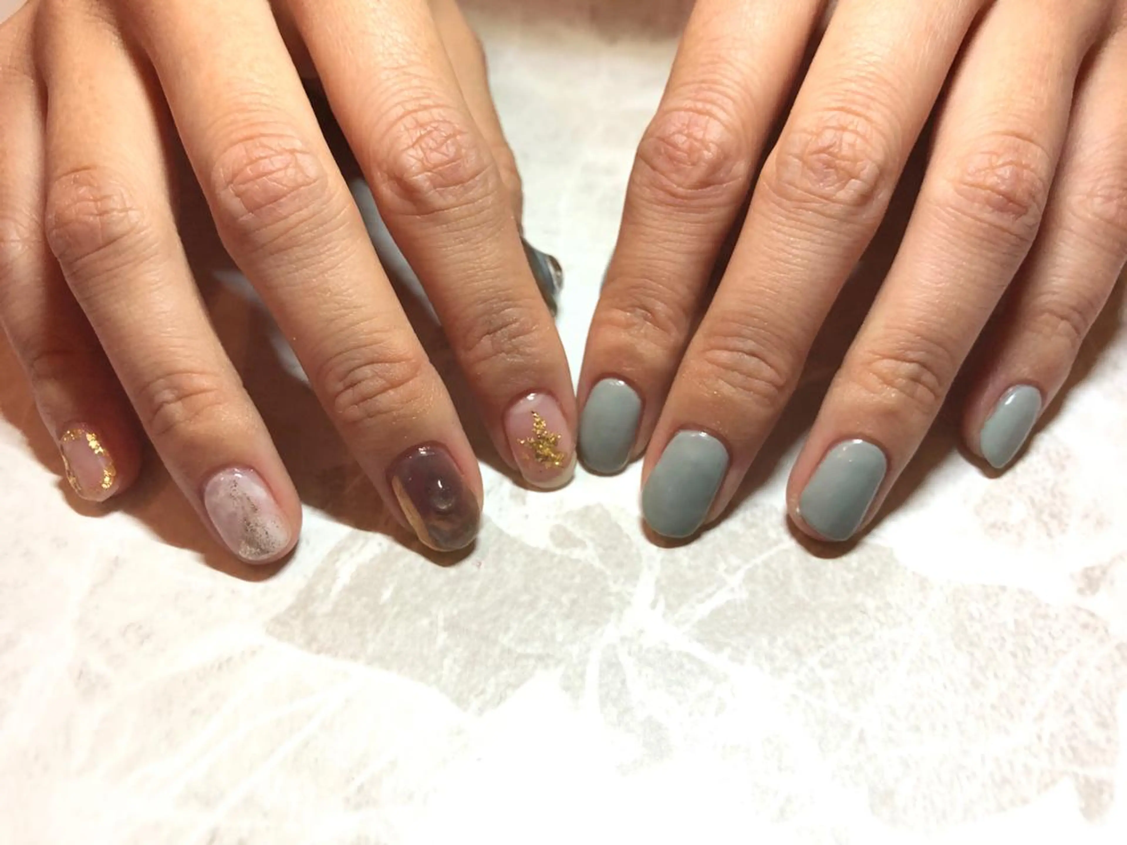 ネイル ミラーネイル clocln  / Suzukaのネイルデザイン