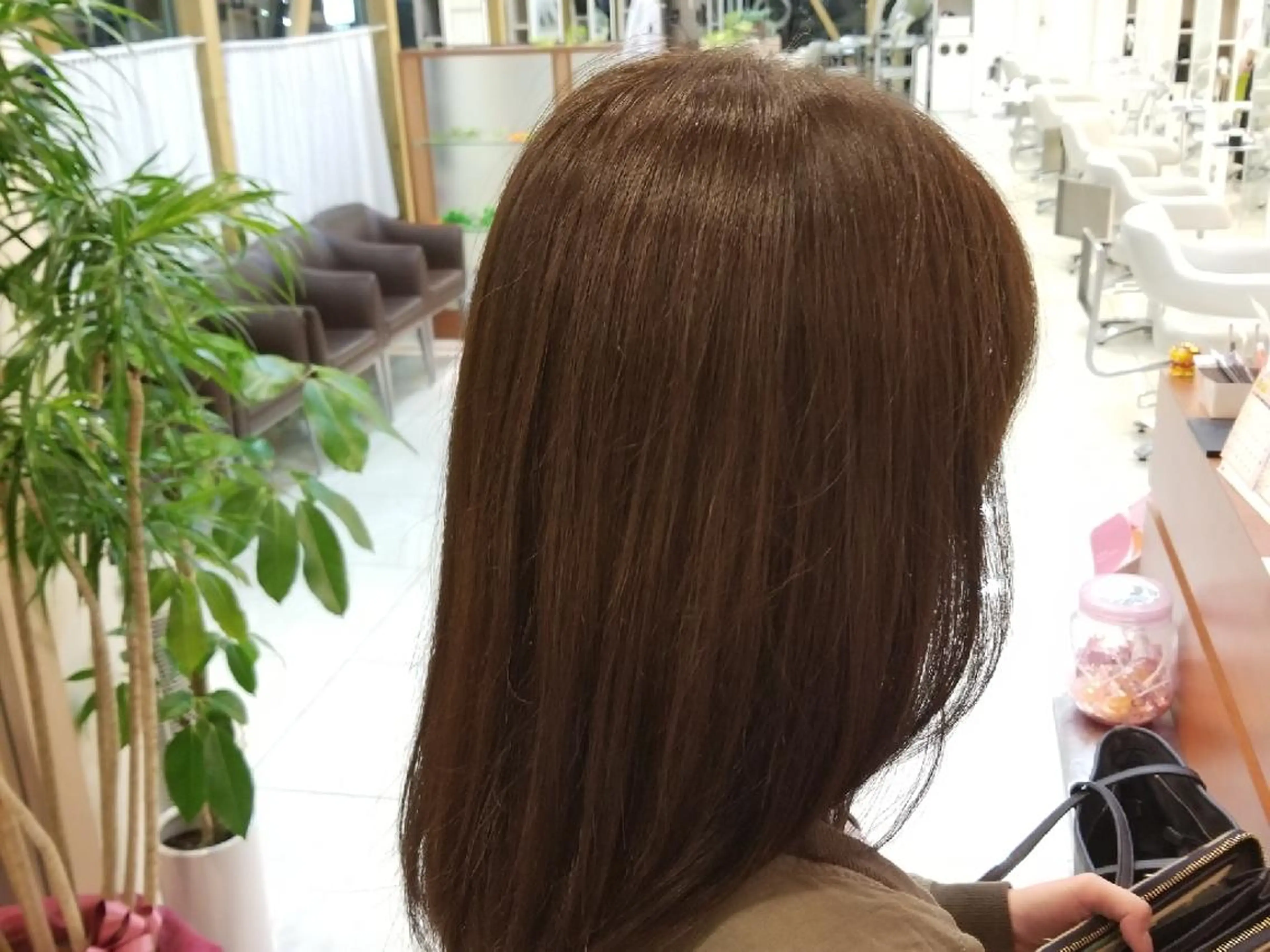 カラー グレージュ カット ヘアカラー SALOWIN栄所属・SALOWIN栄 高須大貴のヘアスタイル