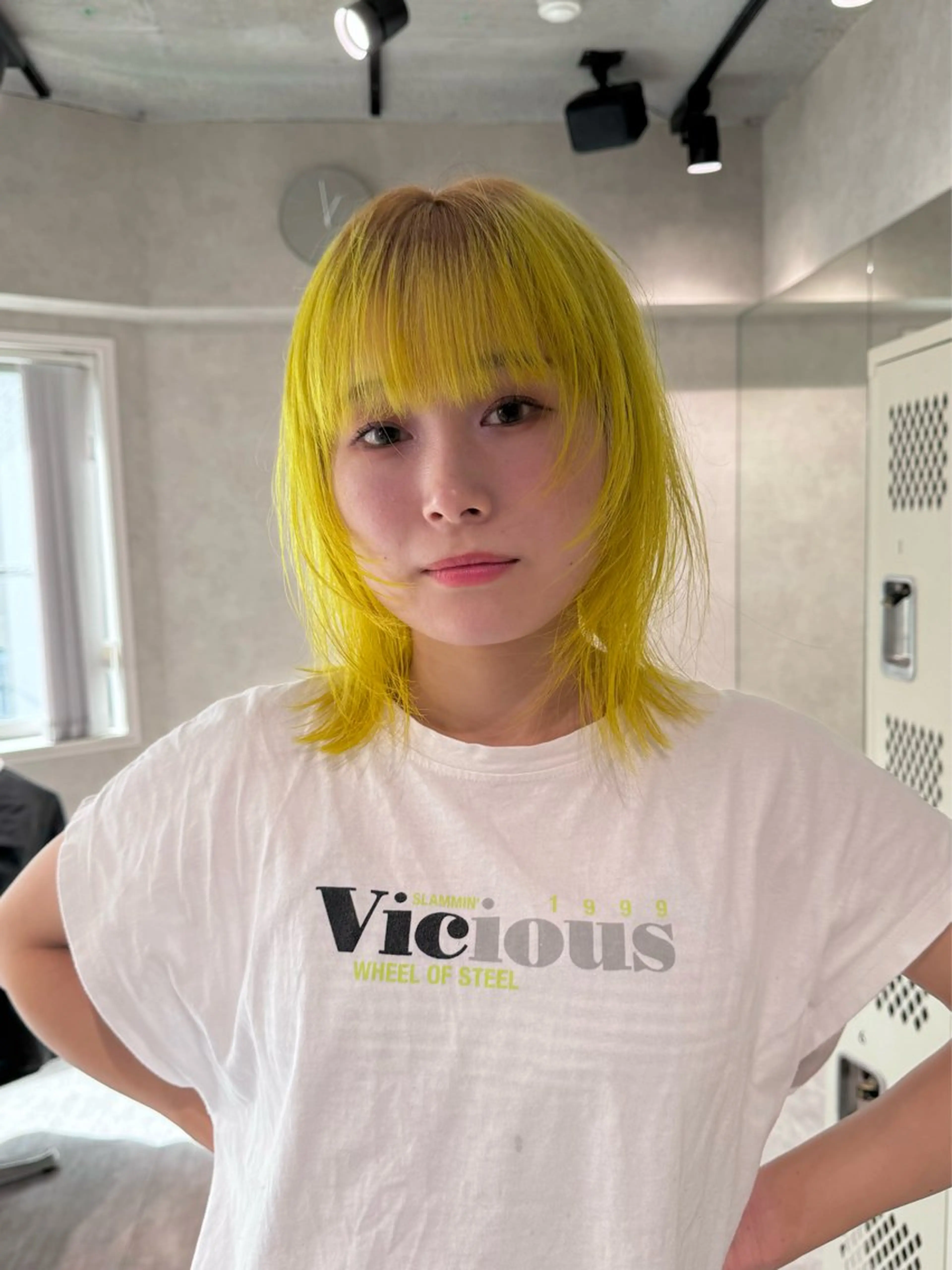 ミディアム カラー ブリーチ レイヤーカット ウルフカット ウルフレイヤー カット ヘアカラー トリートメント ダブルカラー ブリーチ/kaitoのヘアスタイル