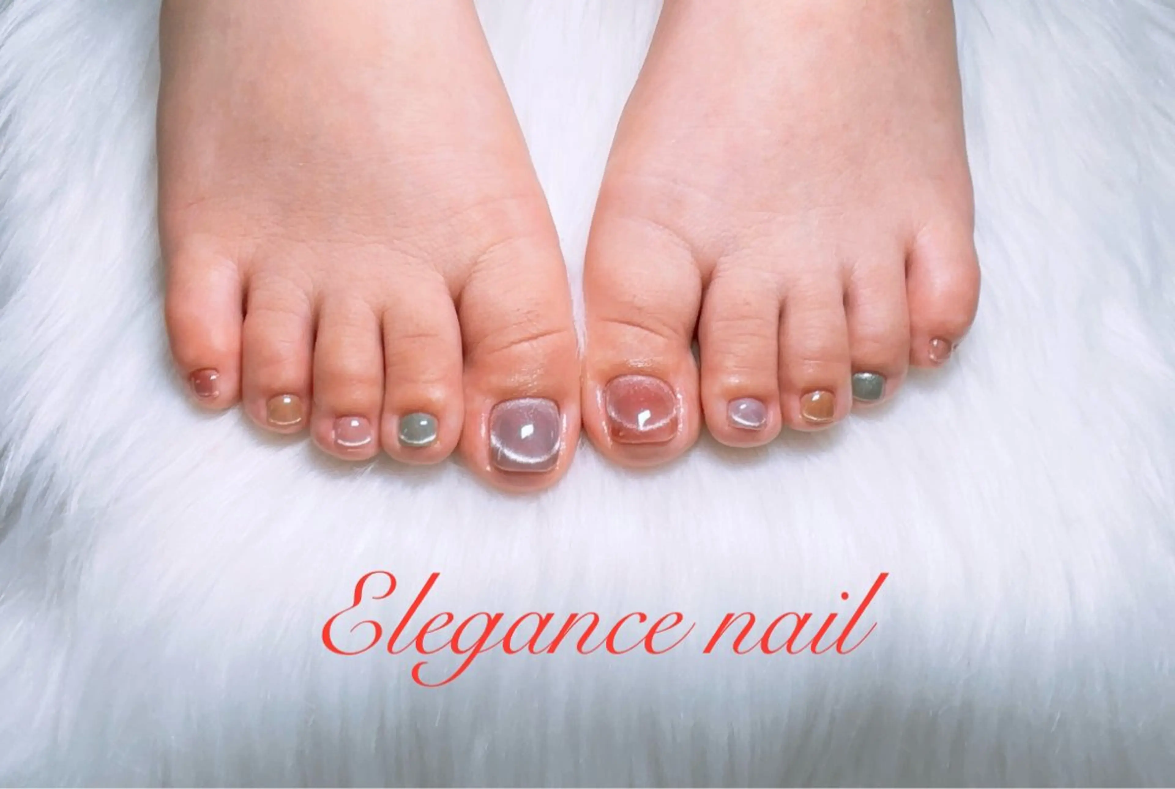 ネイル フレンチネイル マグネットネイル フットネイル Elegance Nail所属・Elegance Nail本厚木店舗のネイルデザイン