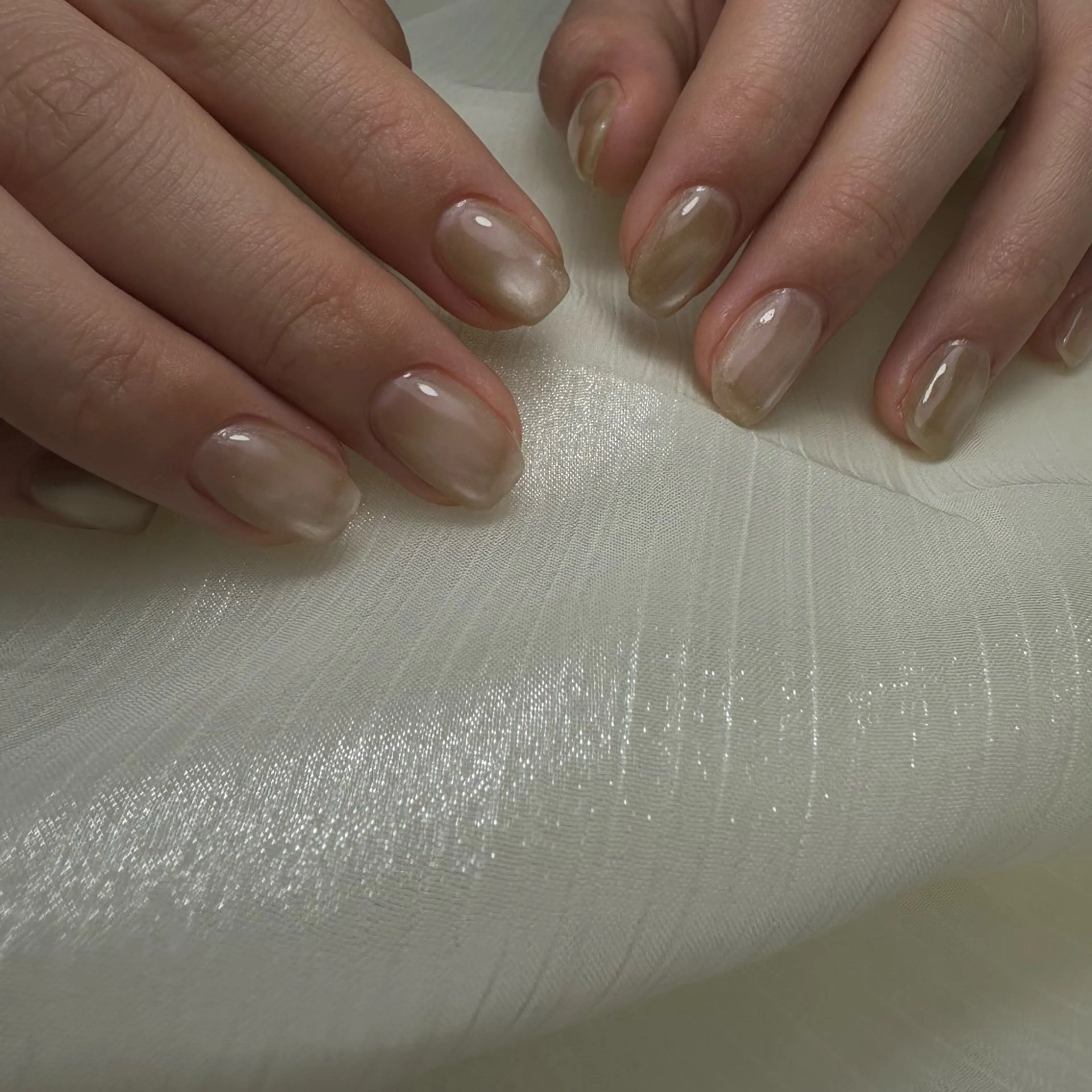 ネイル 氷ネイル・うるうるネイル マグネットネイル ハンドネイル ハンドケア moii. ⌇manamiのネイルデザイン