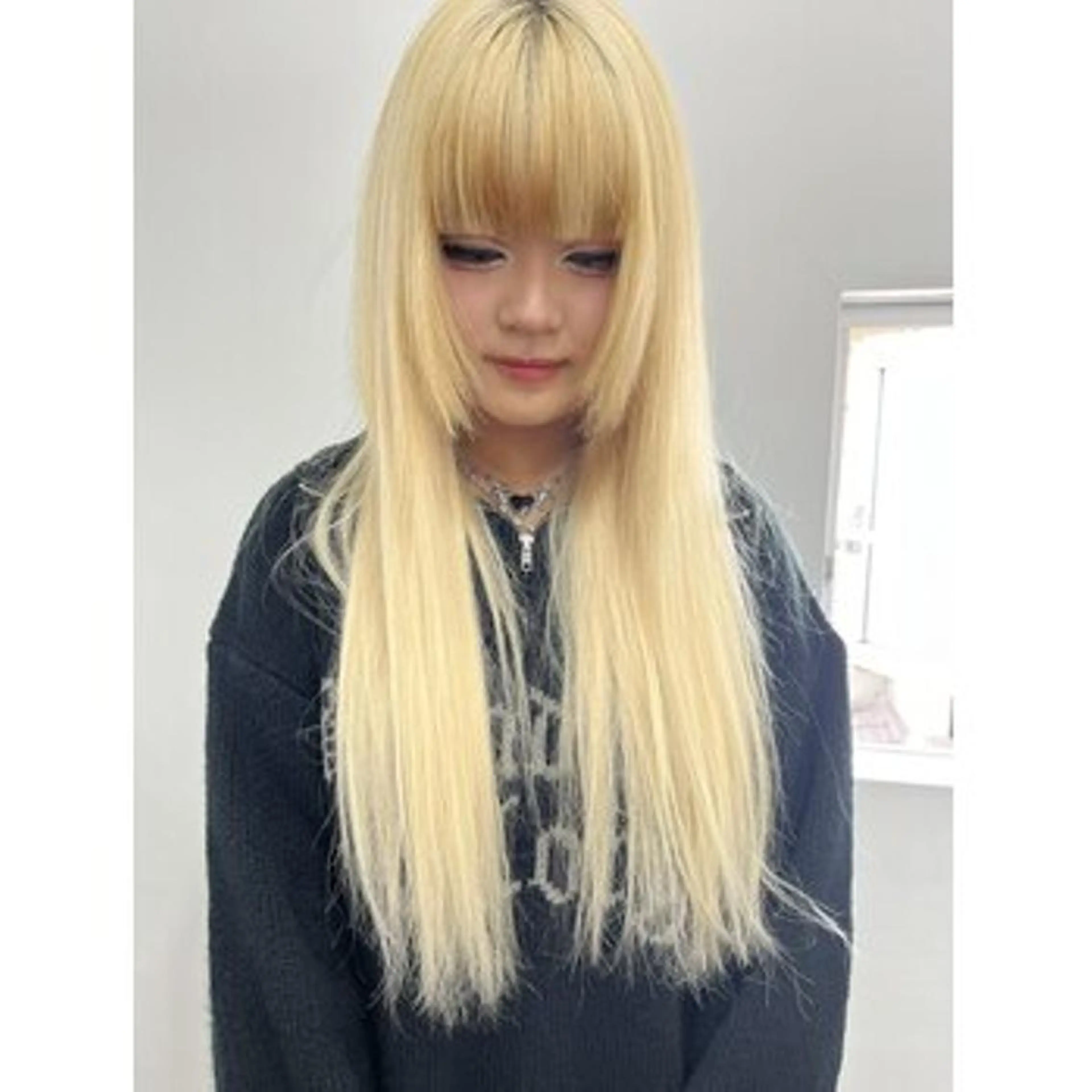 ロング ヘアアレンジ カラー シールエクステ アディクシーカラー バレイヤージュ ブリーチ ケアブリーチ エクステ LuciA\5900のヘアスタイル