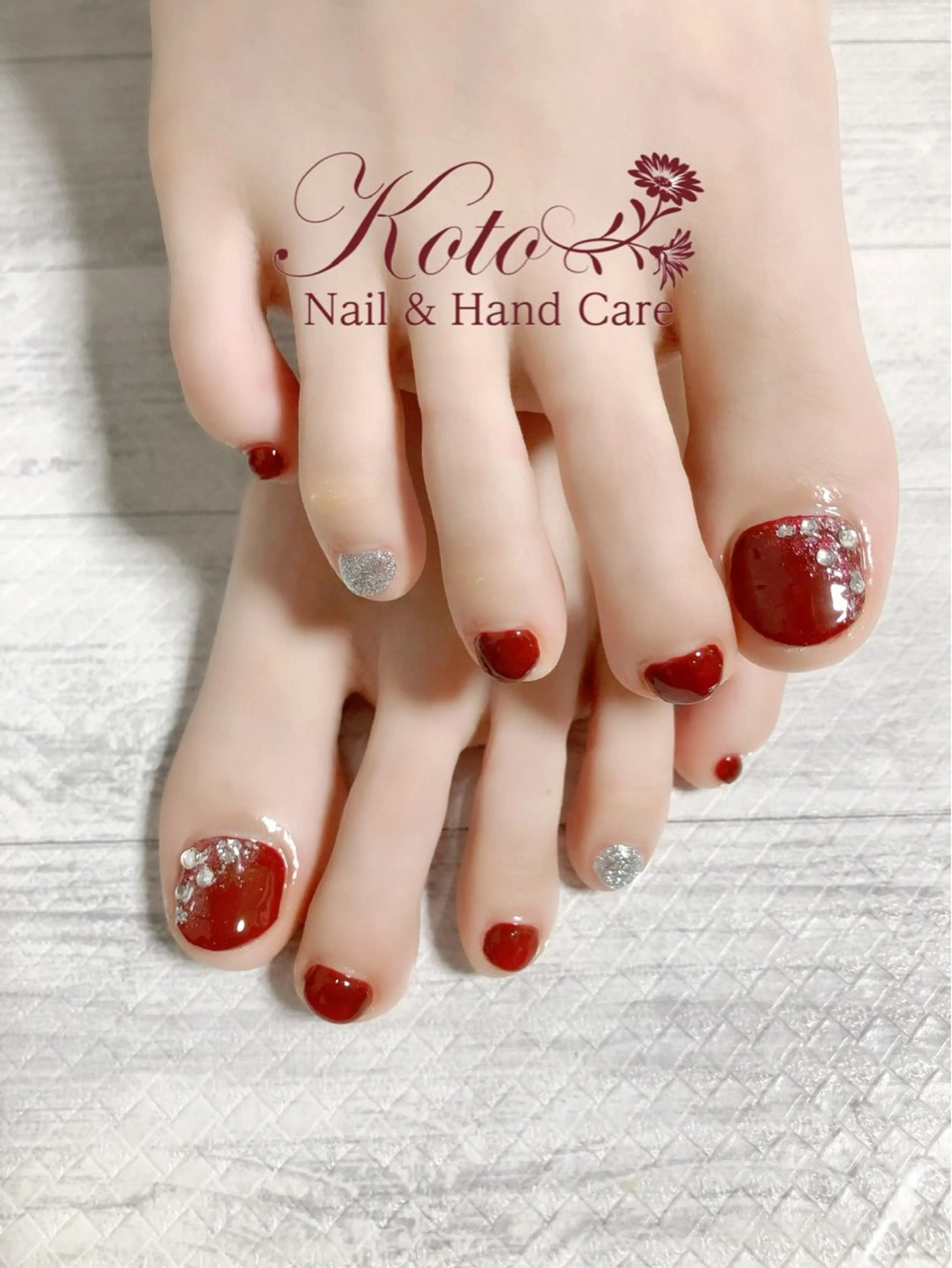 ネイル ボルドー 長さ出し ジェルネイル 持ち込み ニュアンスネイル フットネイル Nail Salon KOTOのネイルデザイン