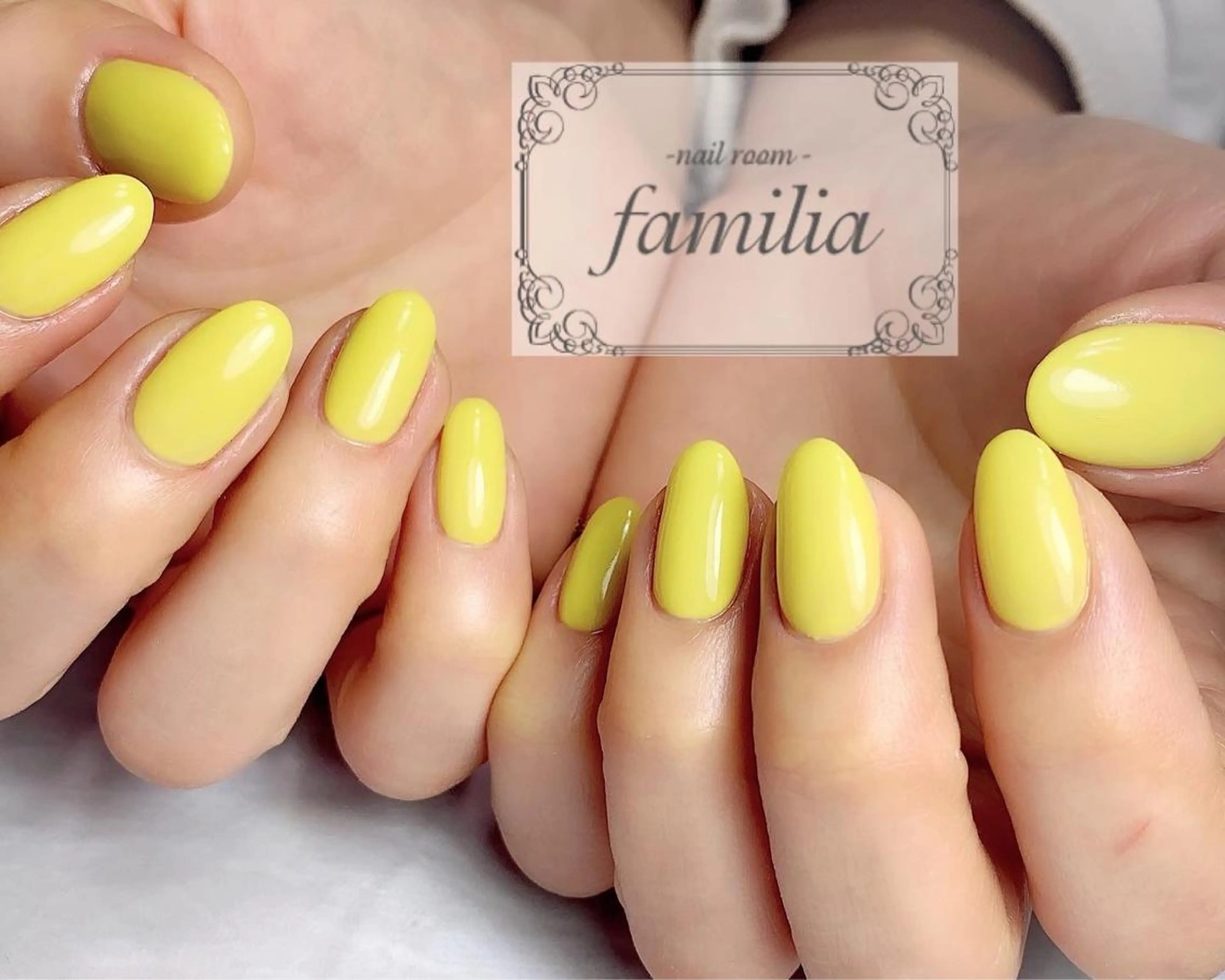 ネイル ハンドネイル -nailroom- familiaのネイルデザイン