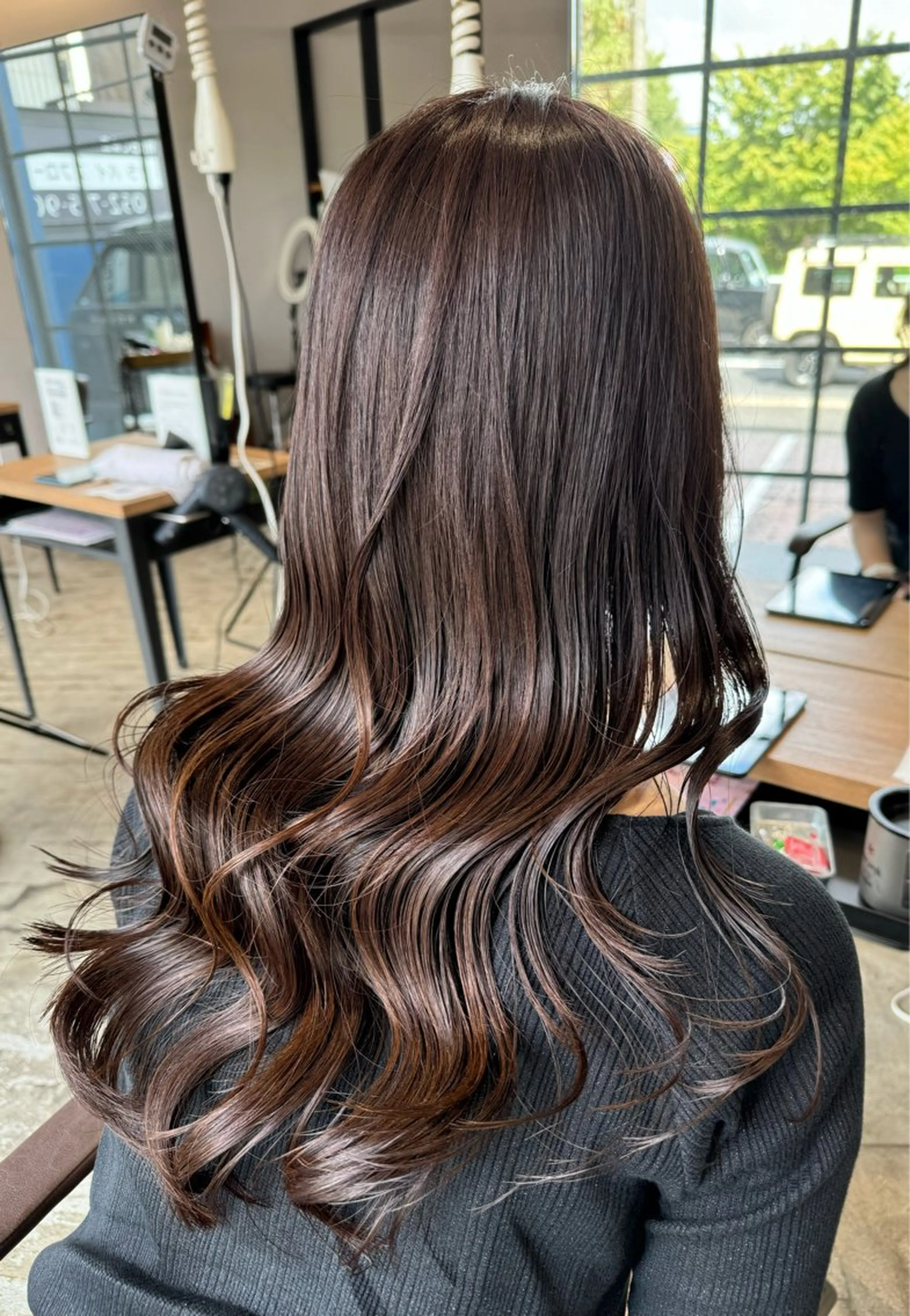 ロング カラー 韓国風ヘア 永田竜一/ 小顔くびれレイヤーのヘアスタイル