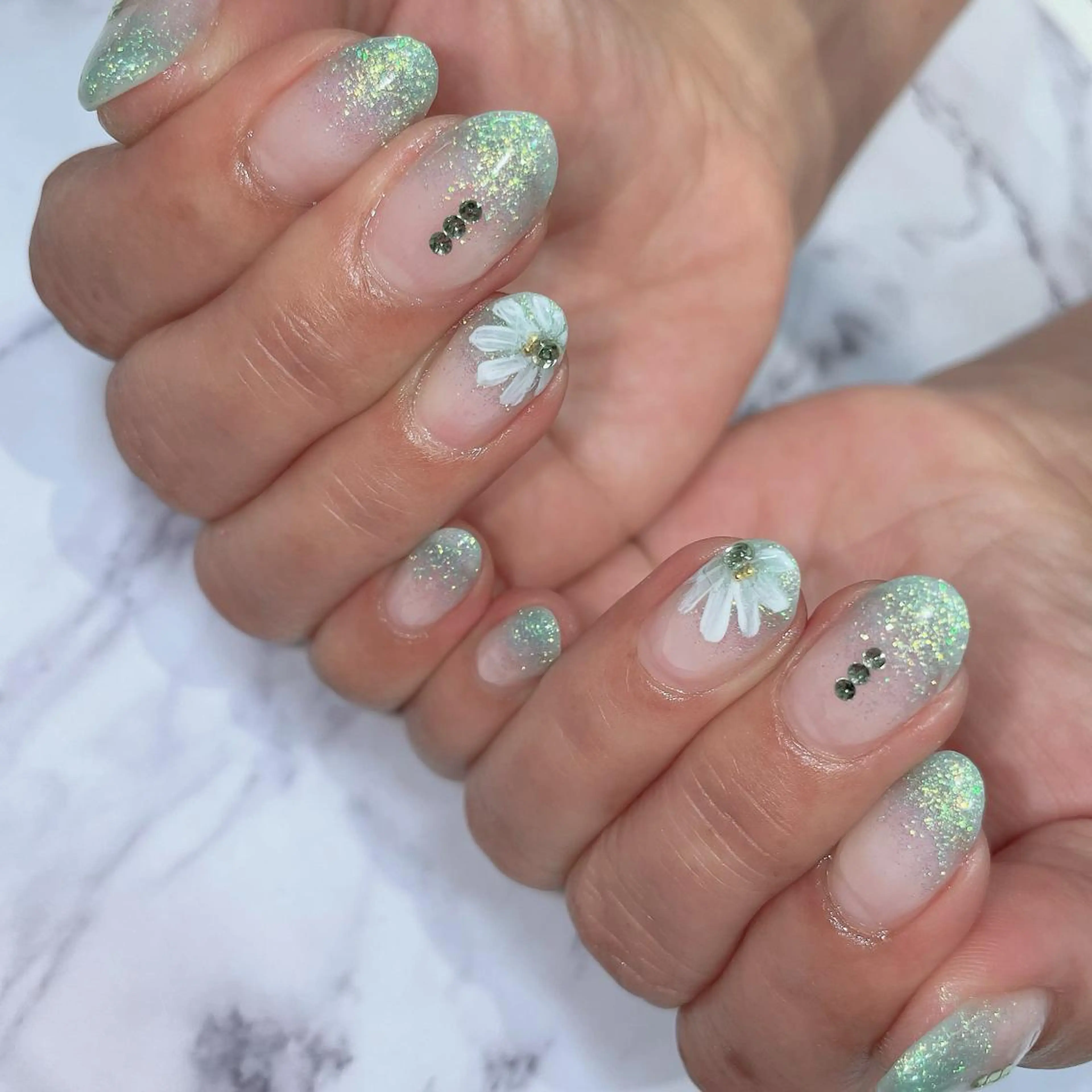 ネイル salon de belnetta所属・kayo 💅のネイルデザイン