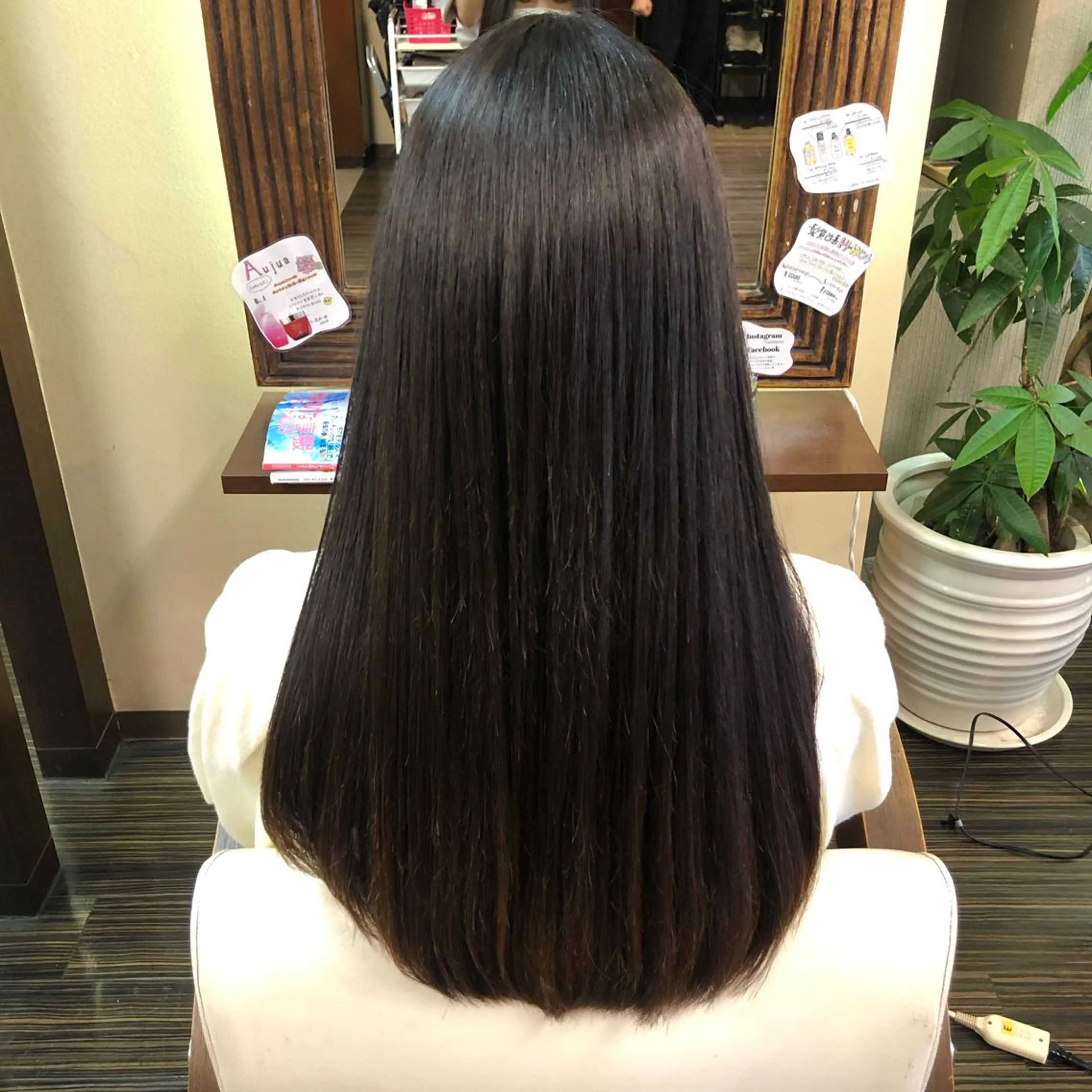 パーマ 山崎 絵莉香のヘアスタイル