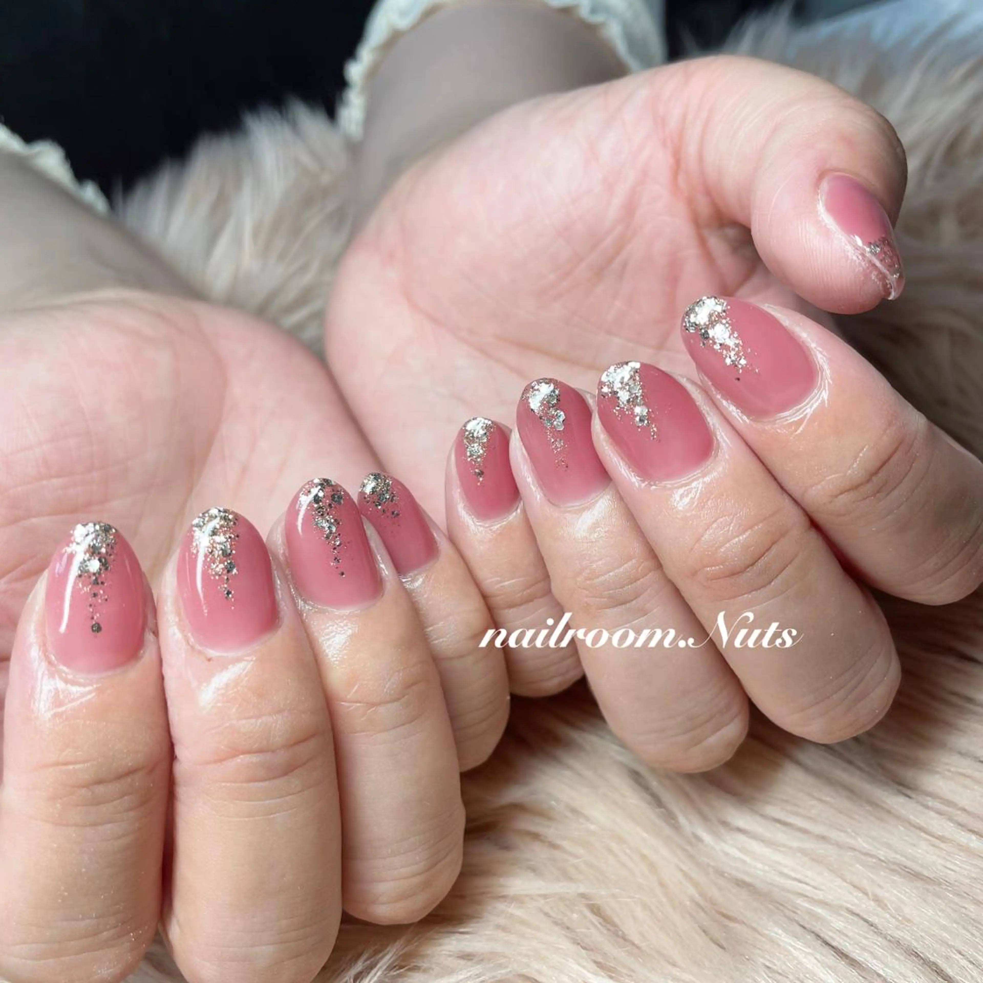 ネイル ハンドネイル nailsalon Nutsのネイルデザイン