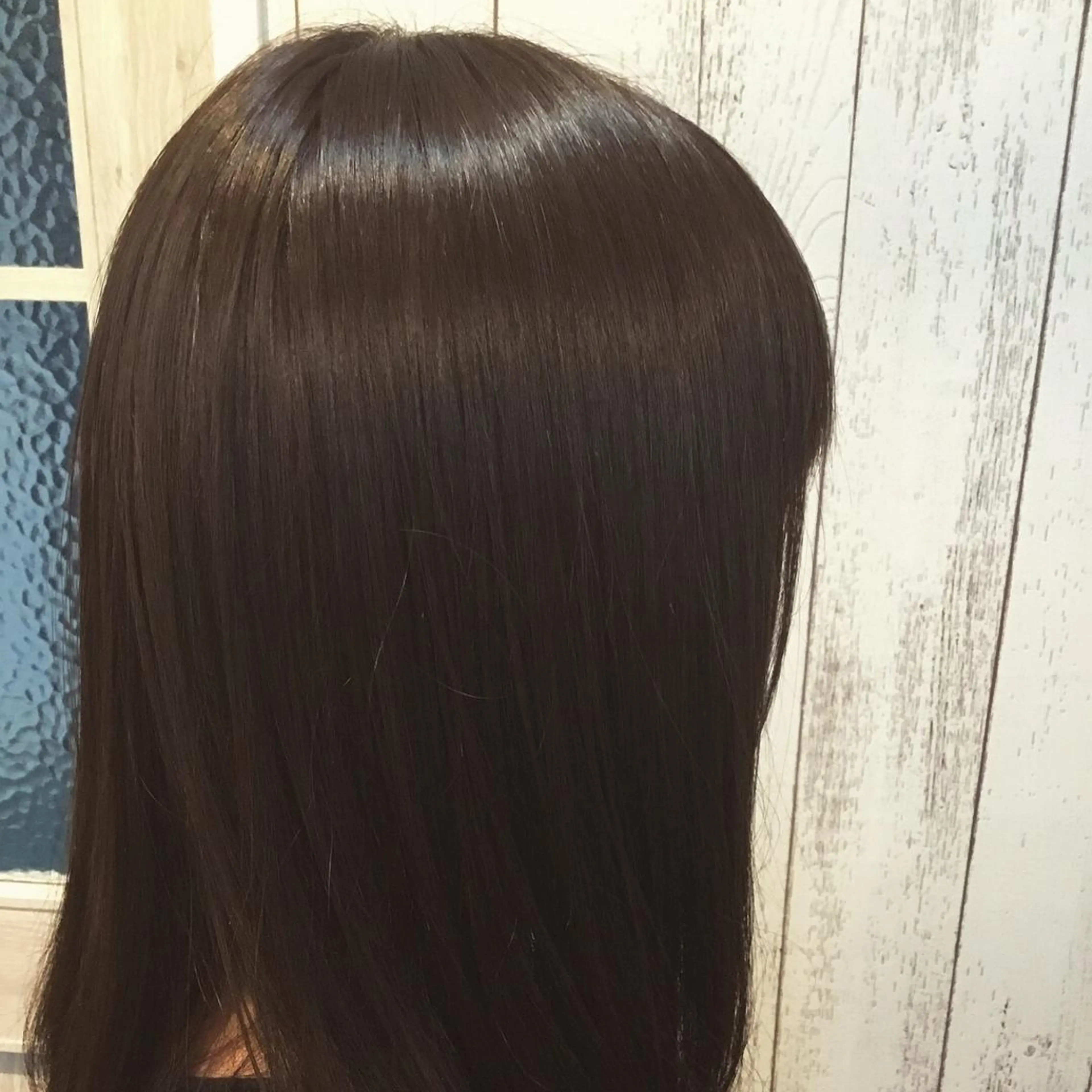 セミロング カラー パーマ 金崎 新吾のヘアスタイル