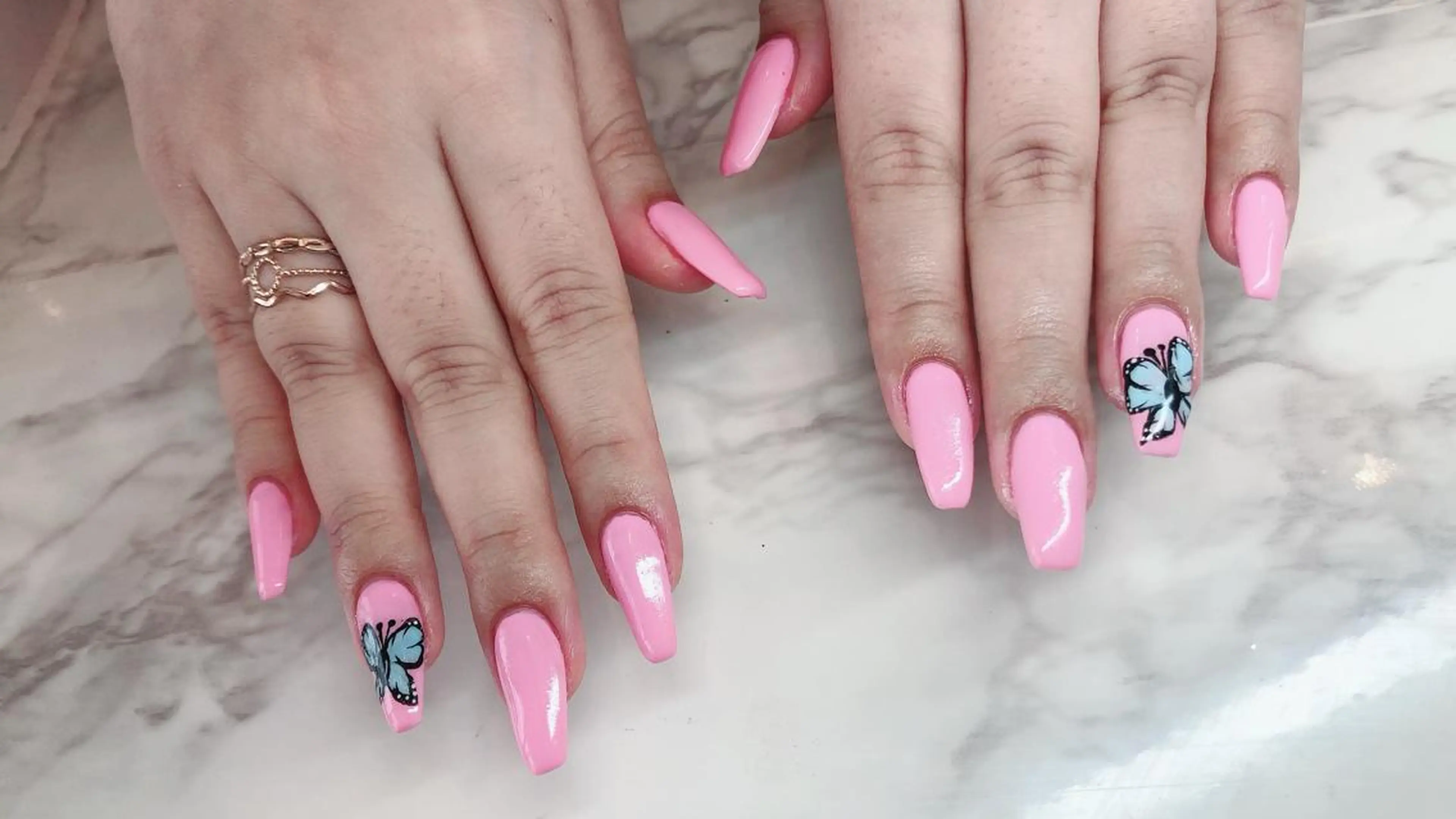 ネイル noix nail &eyeのネイルデザイン