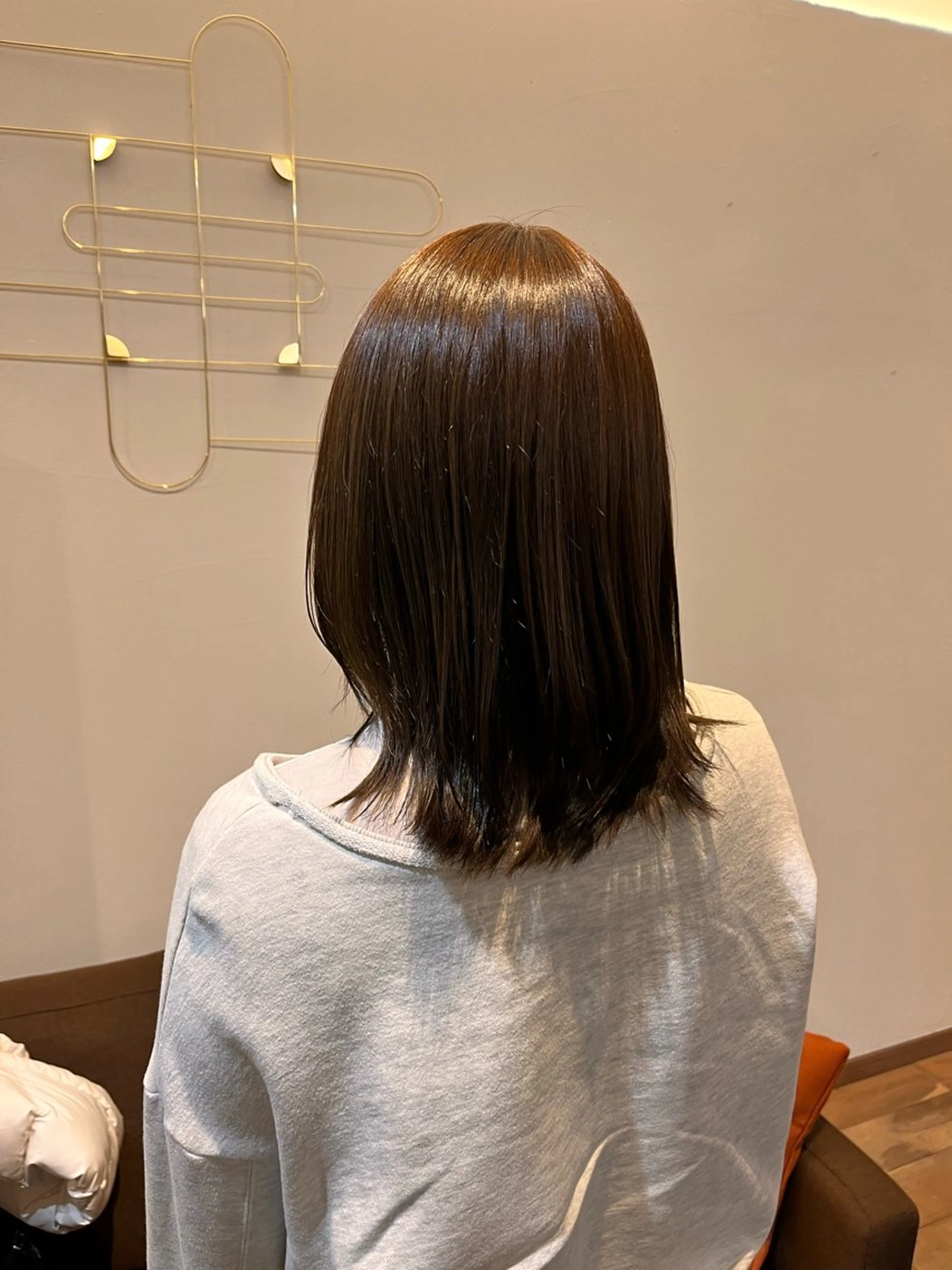 ミディアム ミディアムレイヤー レイヤーカット 臺 佳連のヘアスタイル